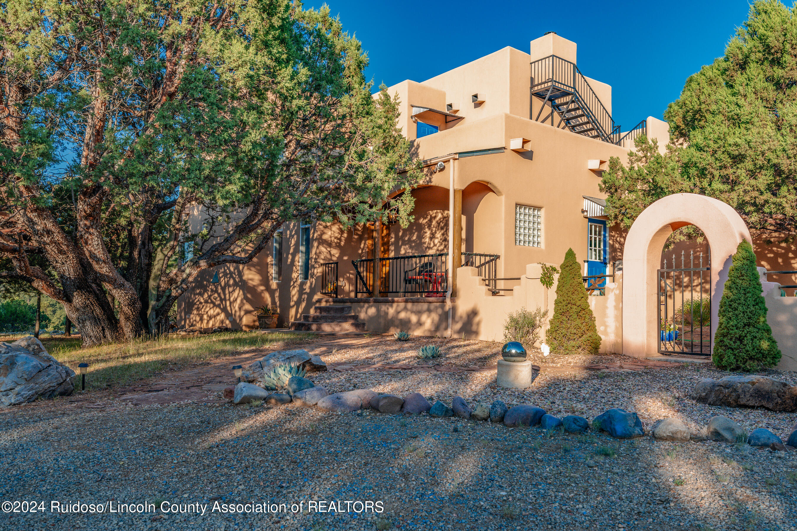 143 Loma Grande Road, Nogal, New Mexico image 1