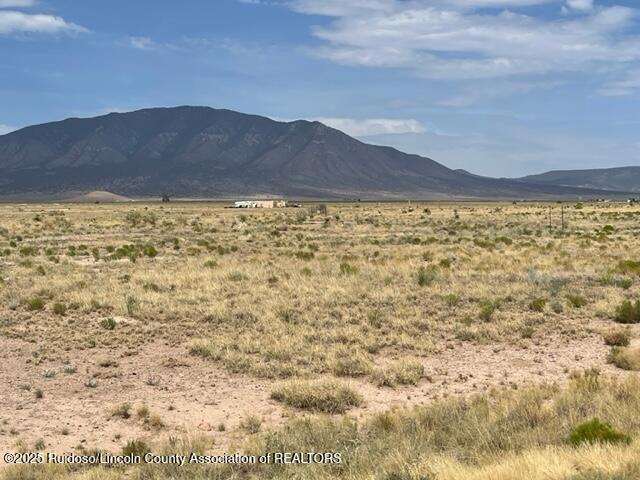 212 Bunkhouse Road, Carrizozo, New Mexico image 4