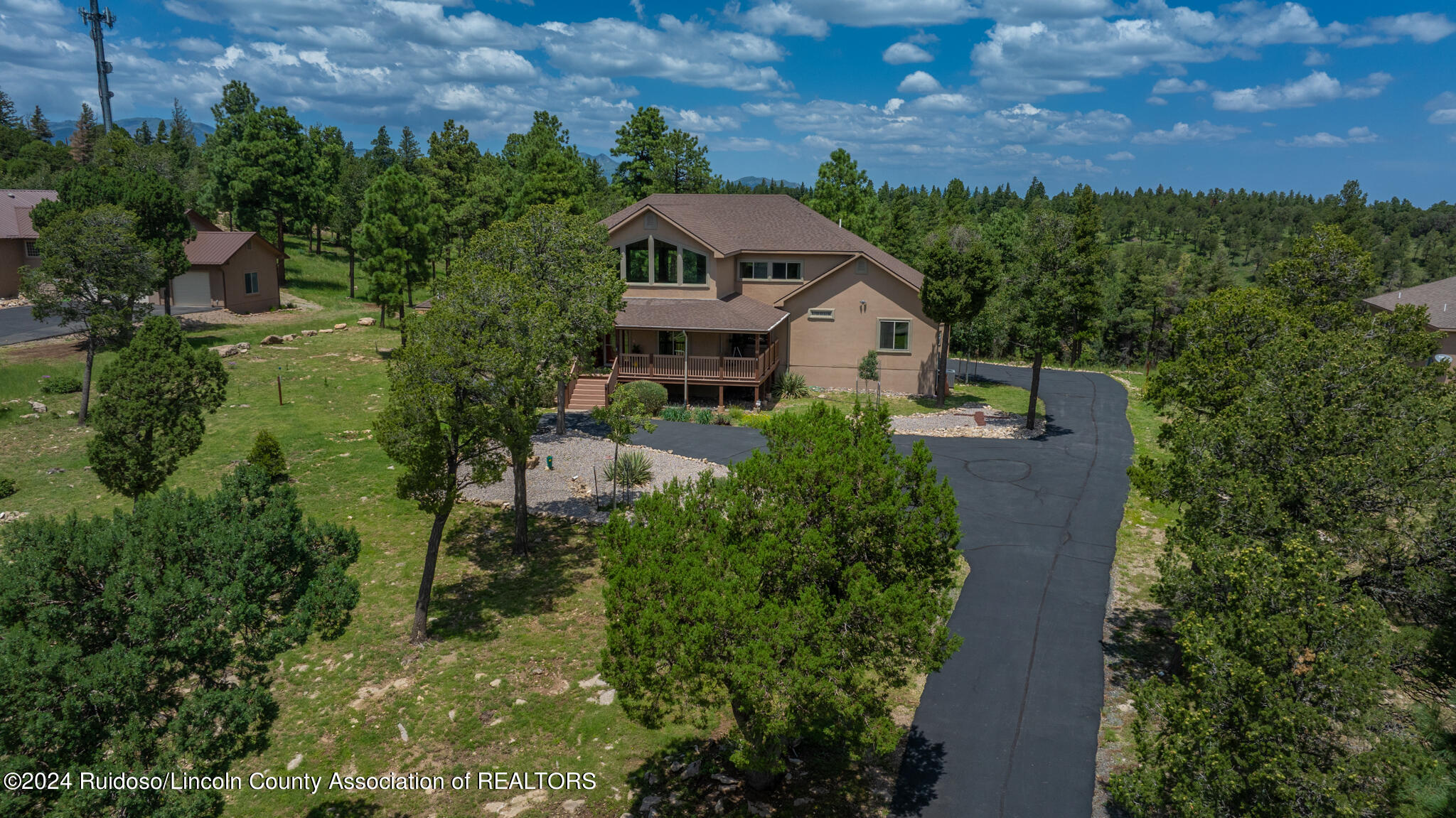 121 Merlyn Drive, Ruidoso, New Mexico image 4