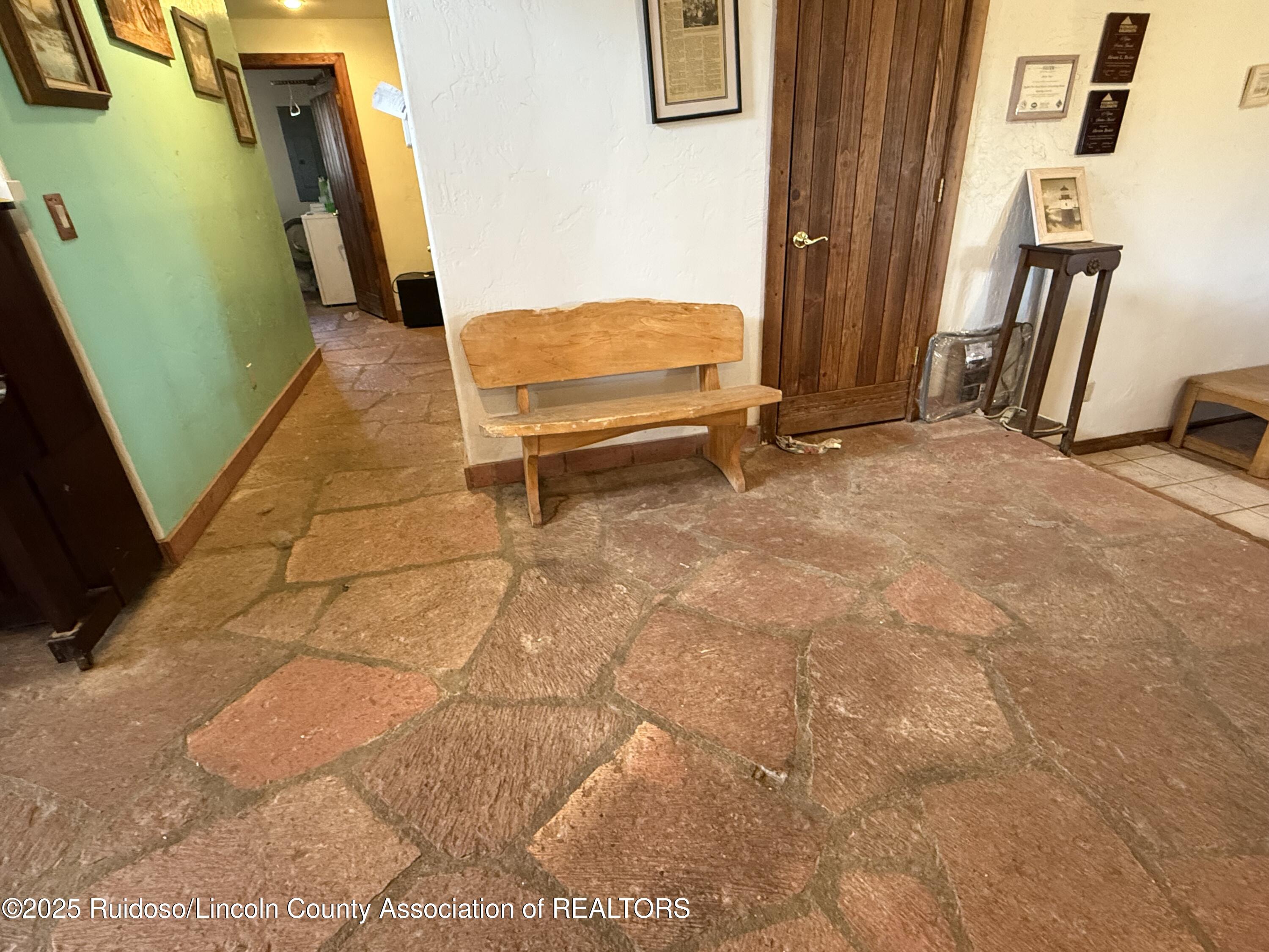 237 Pfingsten Road, Nogal, New Mexico image 9