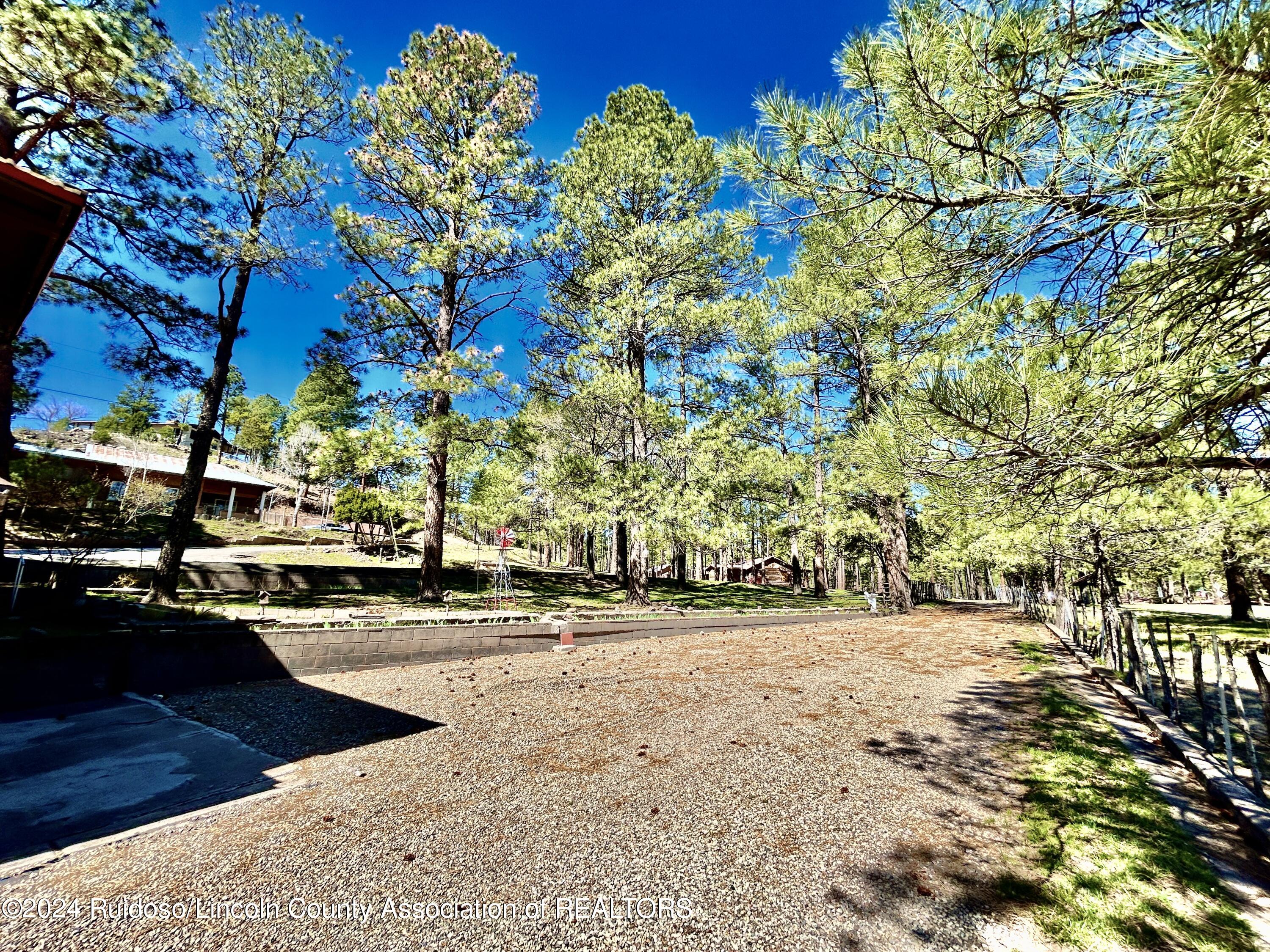 126 Course View Drive, Ruidoso, New Mexico image 2