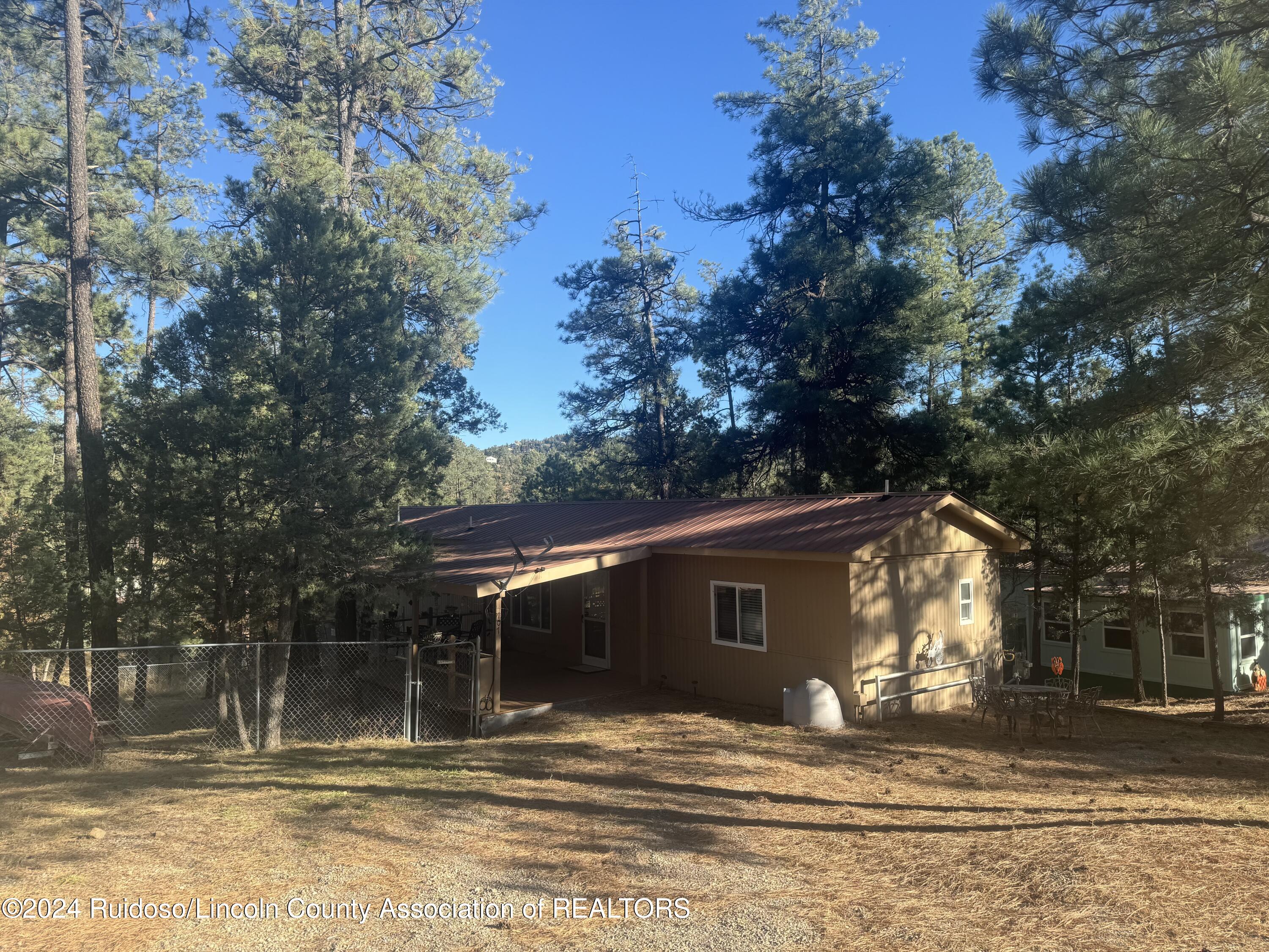 107 Palo Alto Drive, Ruidoso, New Mexico image 2