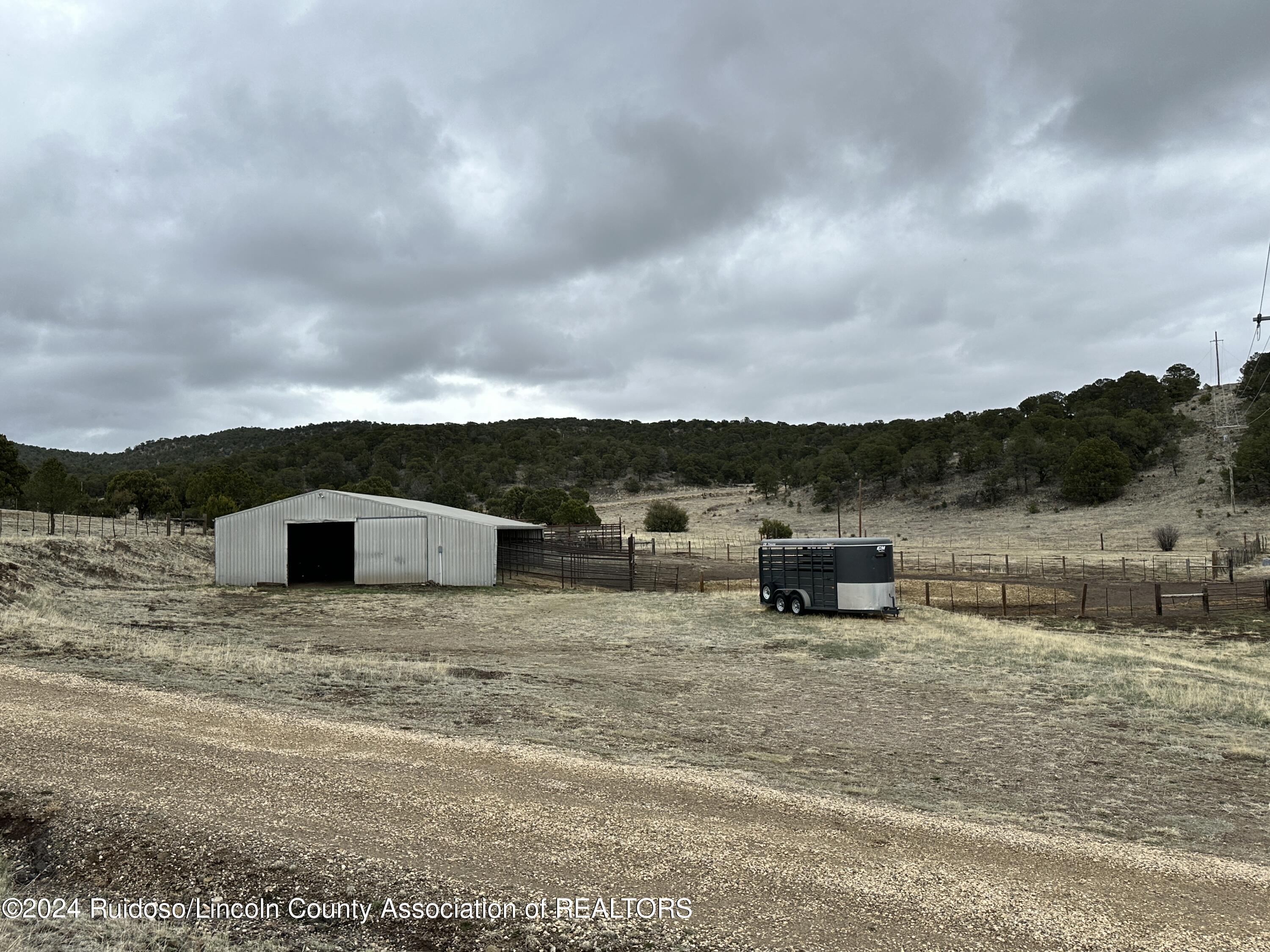 375 Cora Dutton Road, Nogal, New Mexico image 5