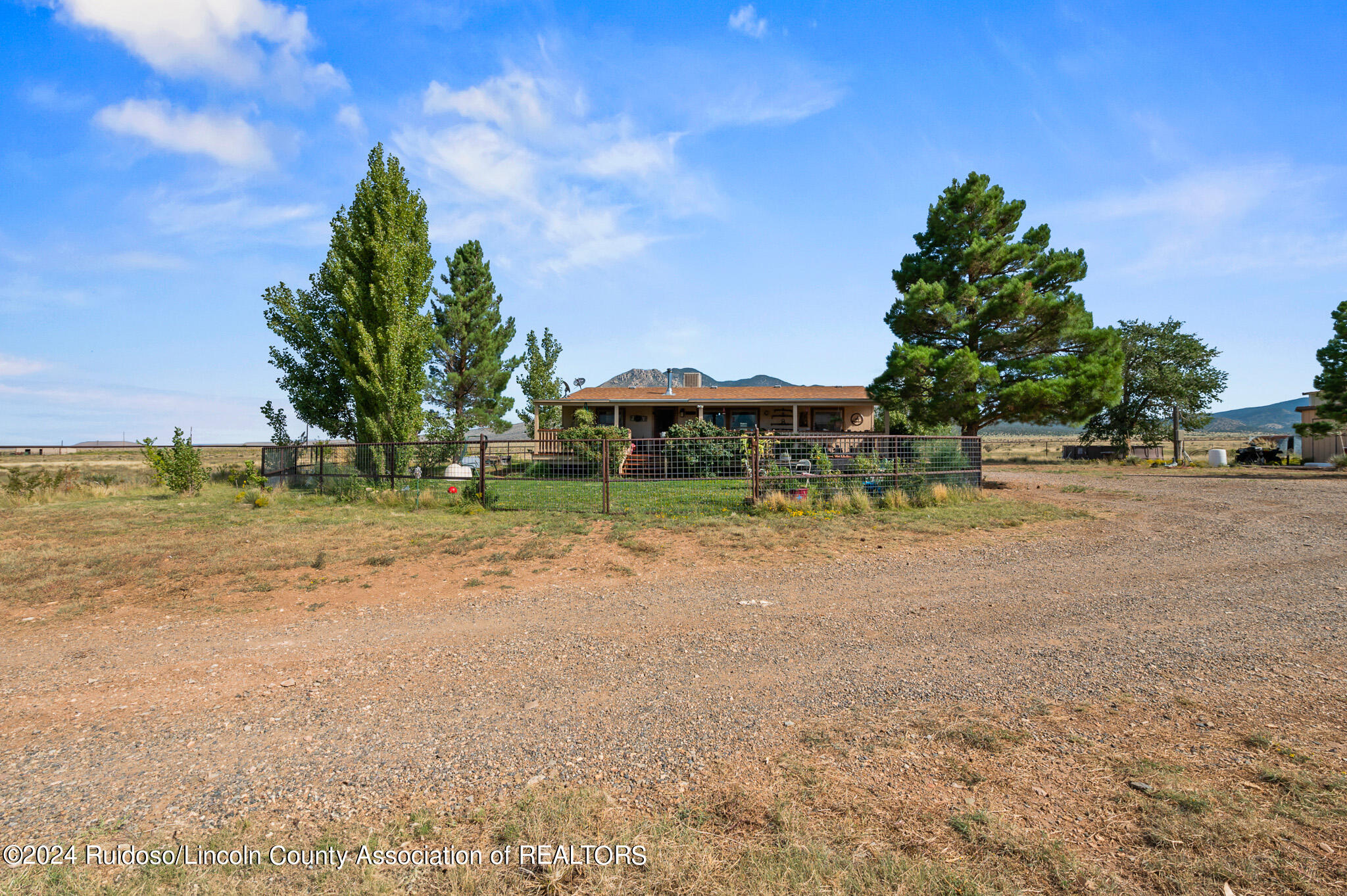 224 Snell Road, Carrizozo, New Mexico image 1