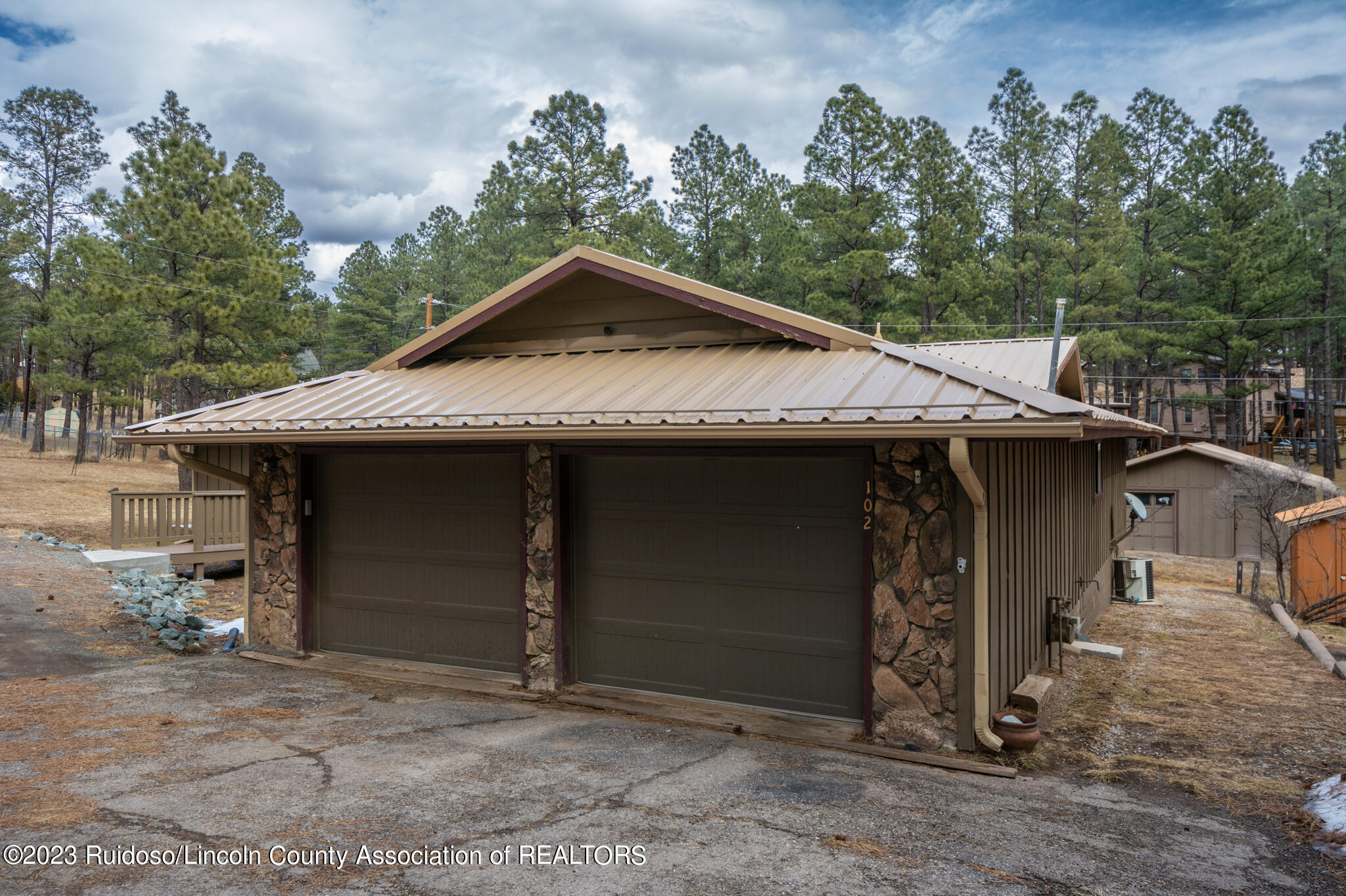 102 Devon Court, Ruidoso, New Mexico image 2