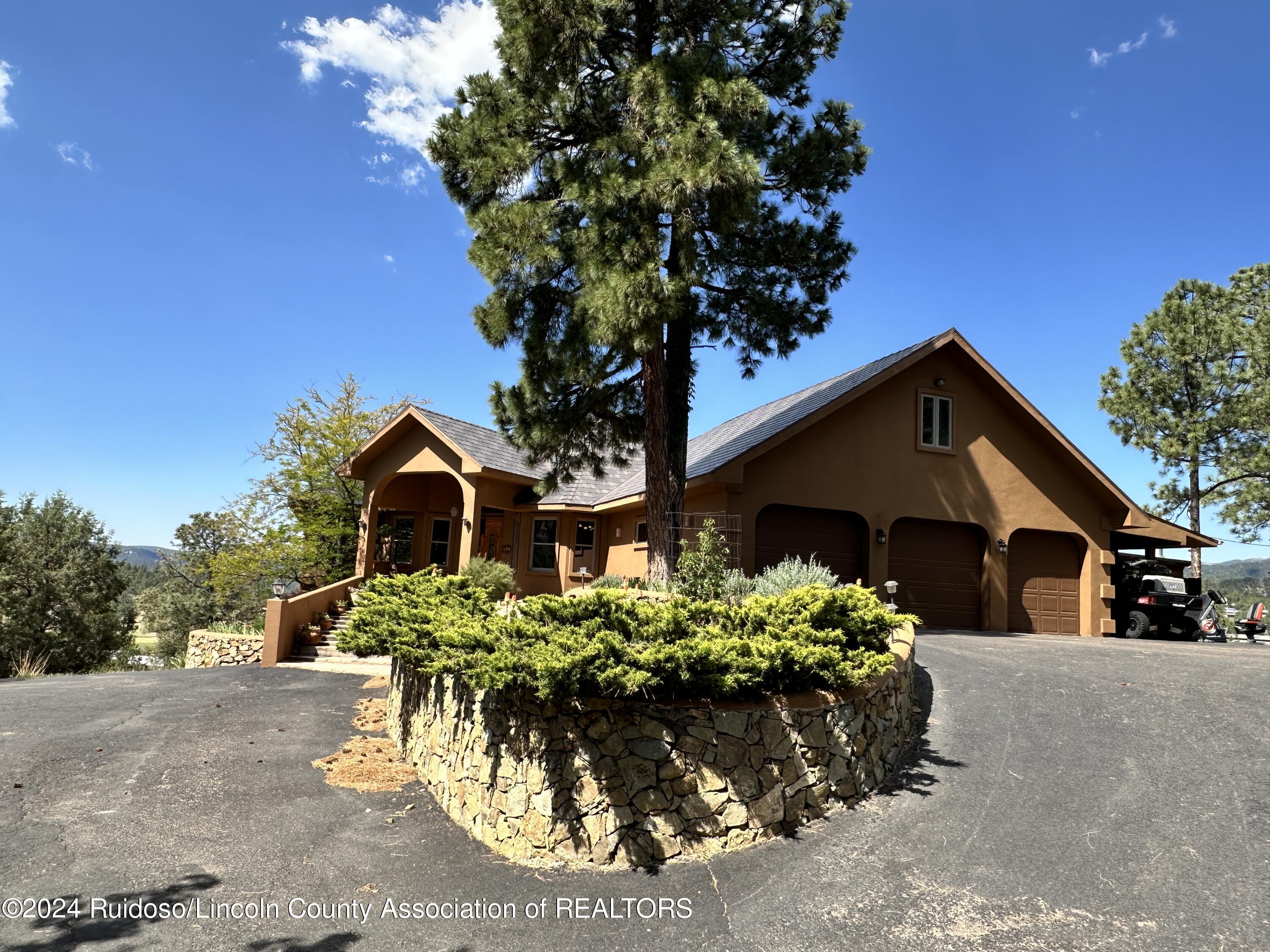 813 Hull Road, Ruidoso, New Mexico image 2