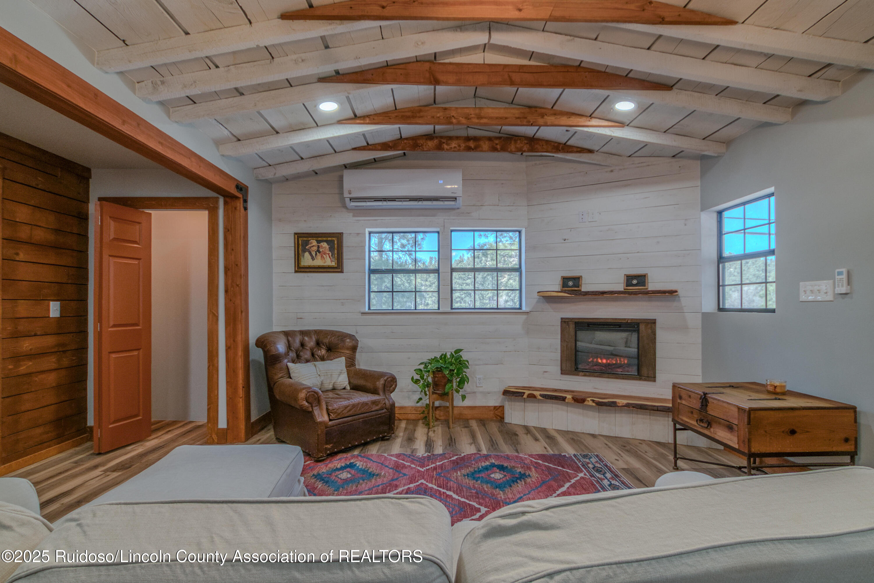 437 First Street, Ruidoso, New Mexico image 8