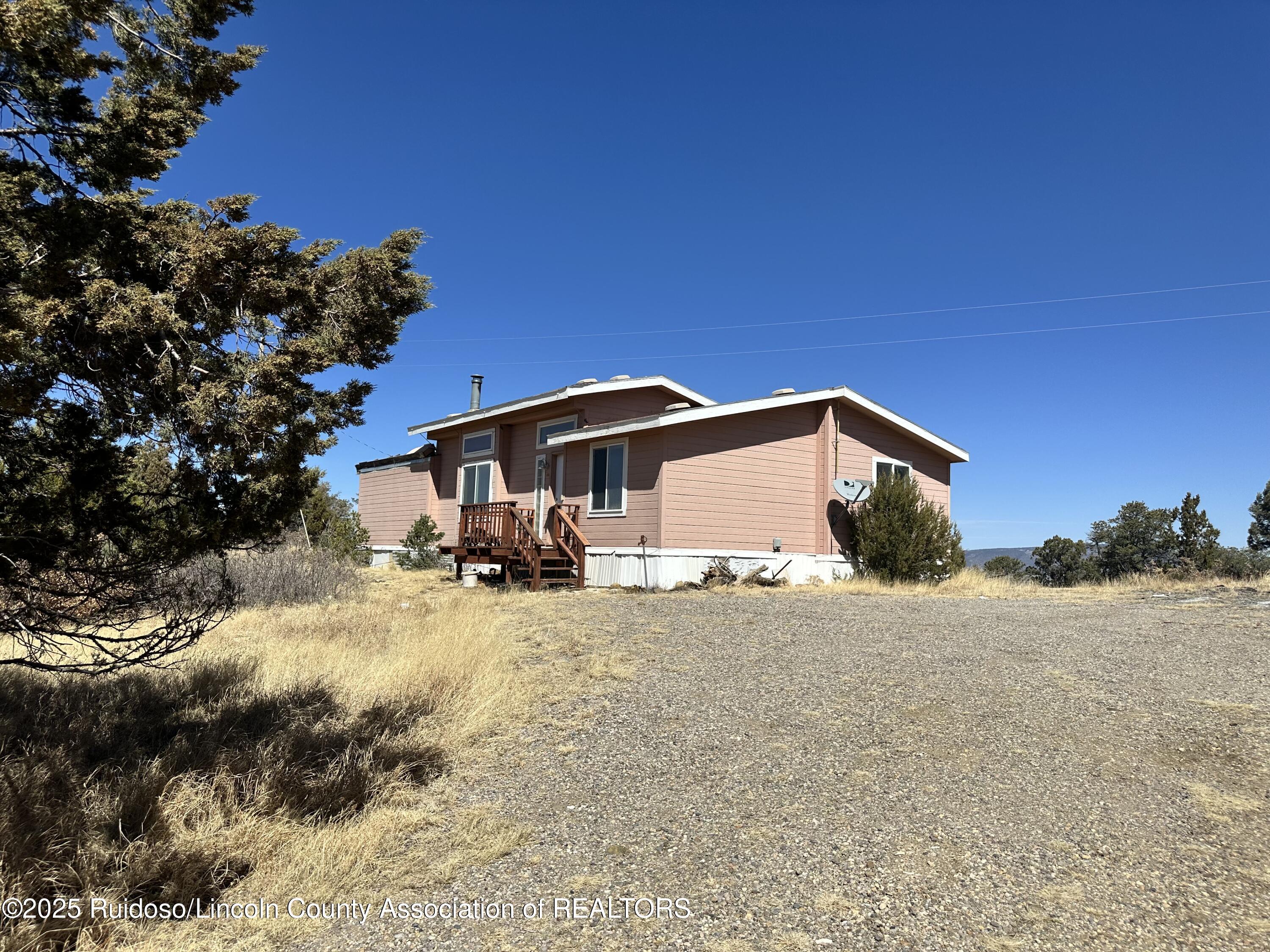 165 Laughing Horse Trail, Capitan, New Mexico image 1
