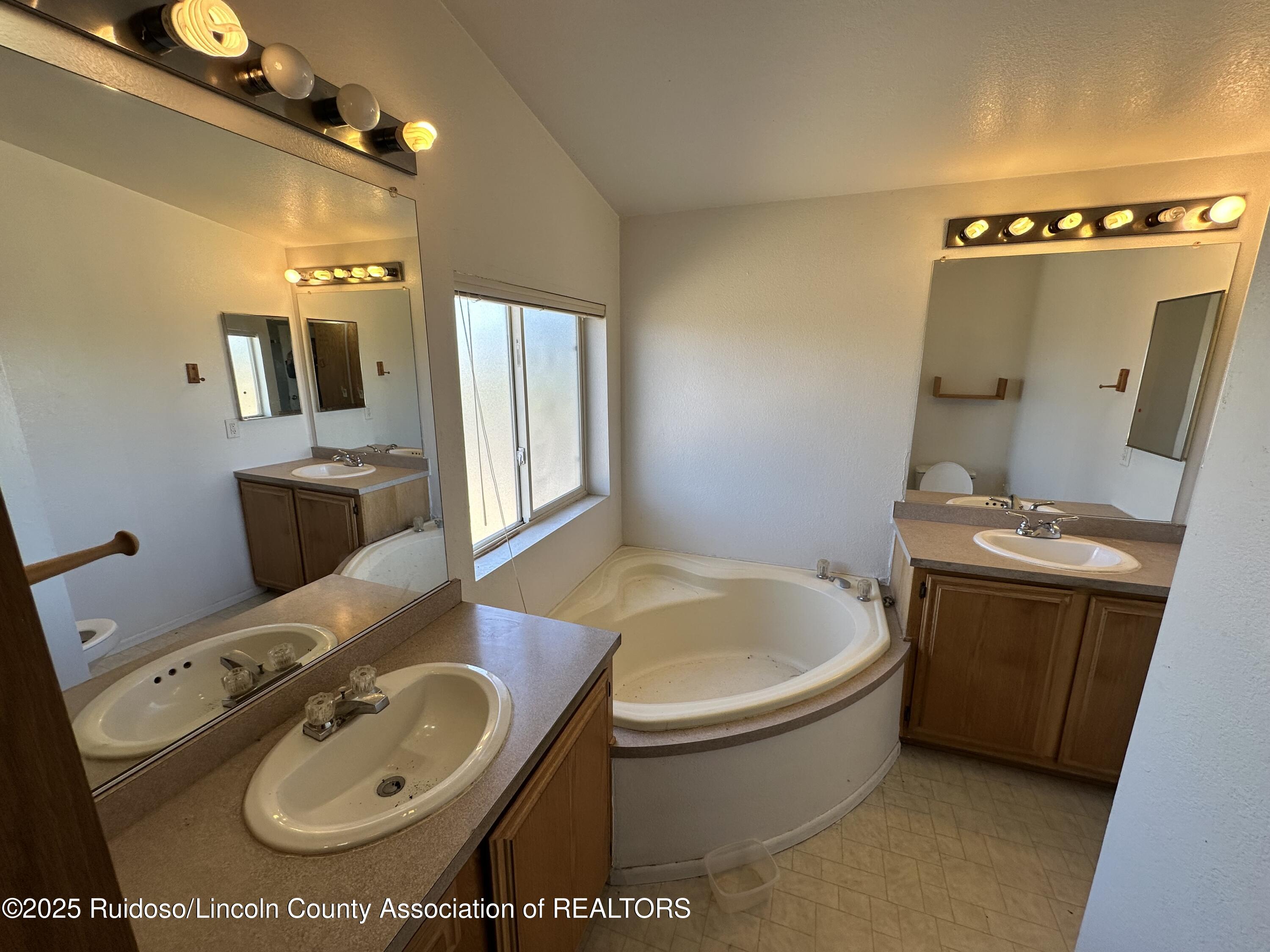 165 Laughing Horse Trail, Capitan, New Mexico image 15