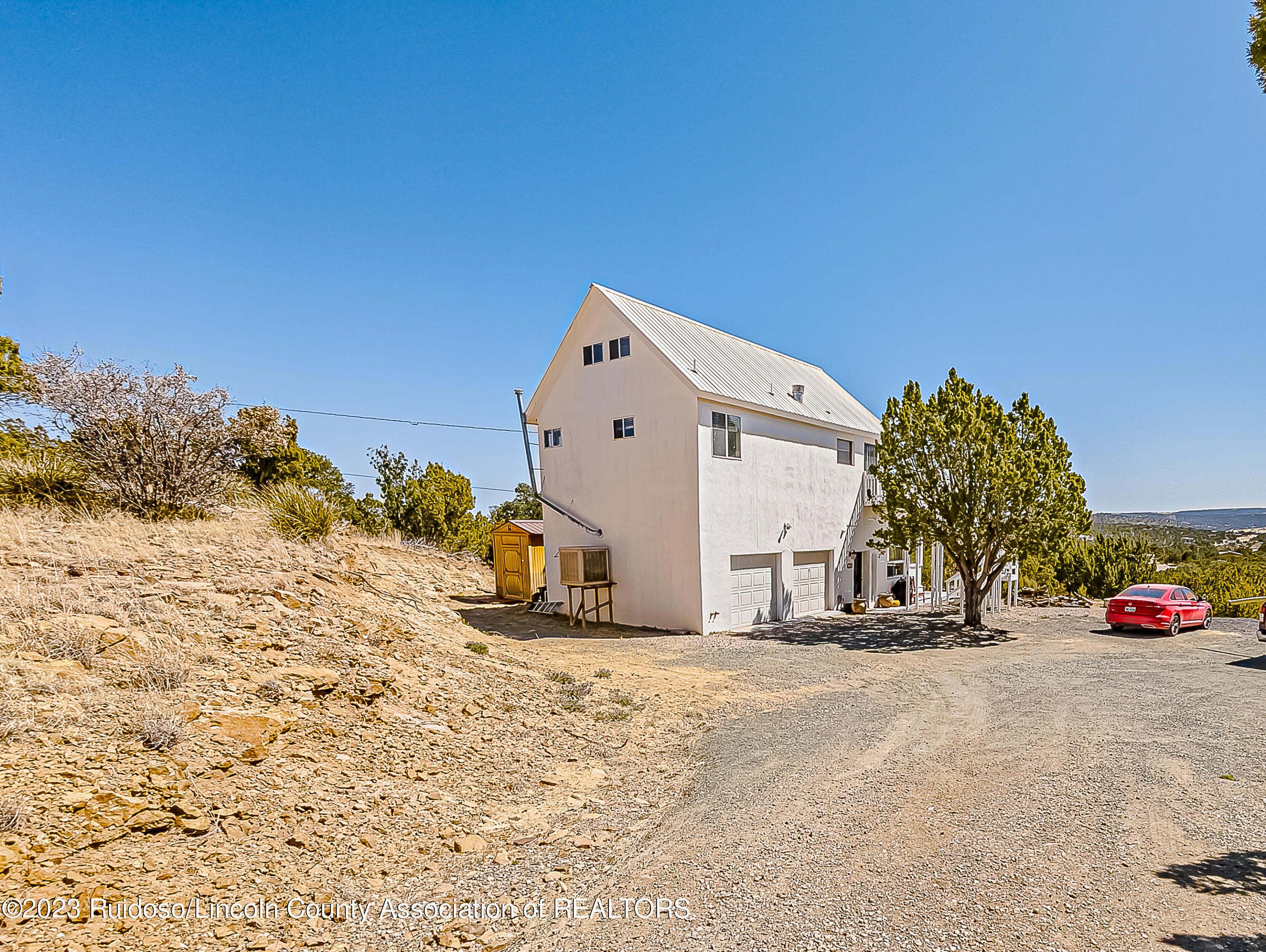 101 W Lobo Road, Capitan, New Mexico image 3