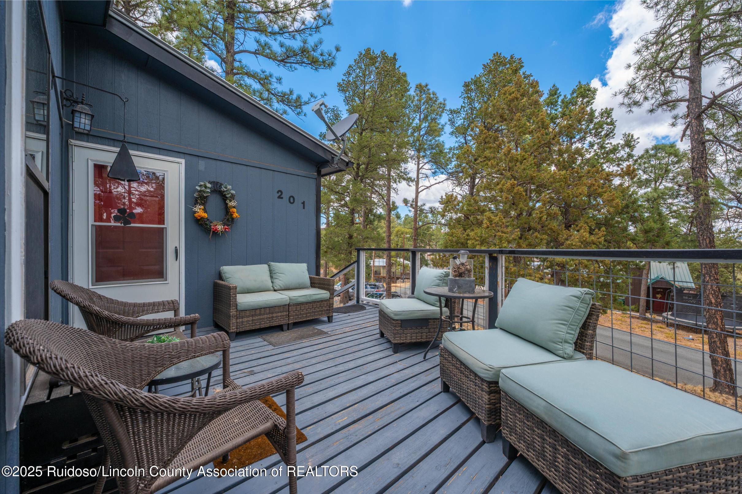201 Yellow Pine Road, Ruidoso, New Mexico image 1