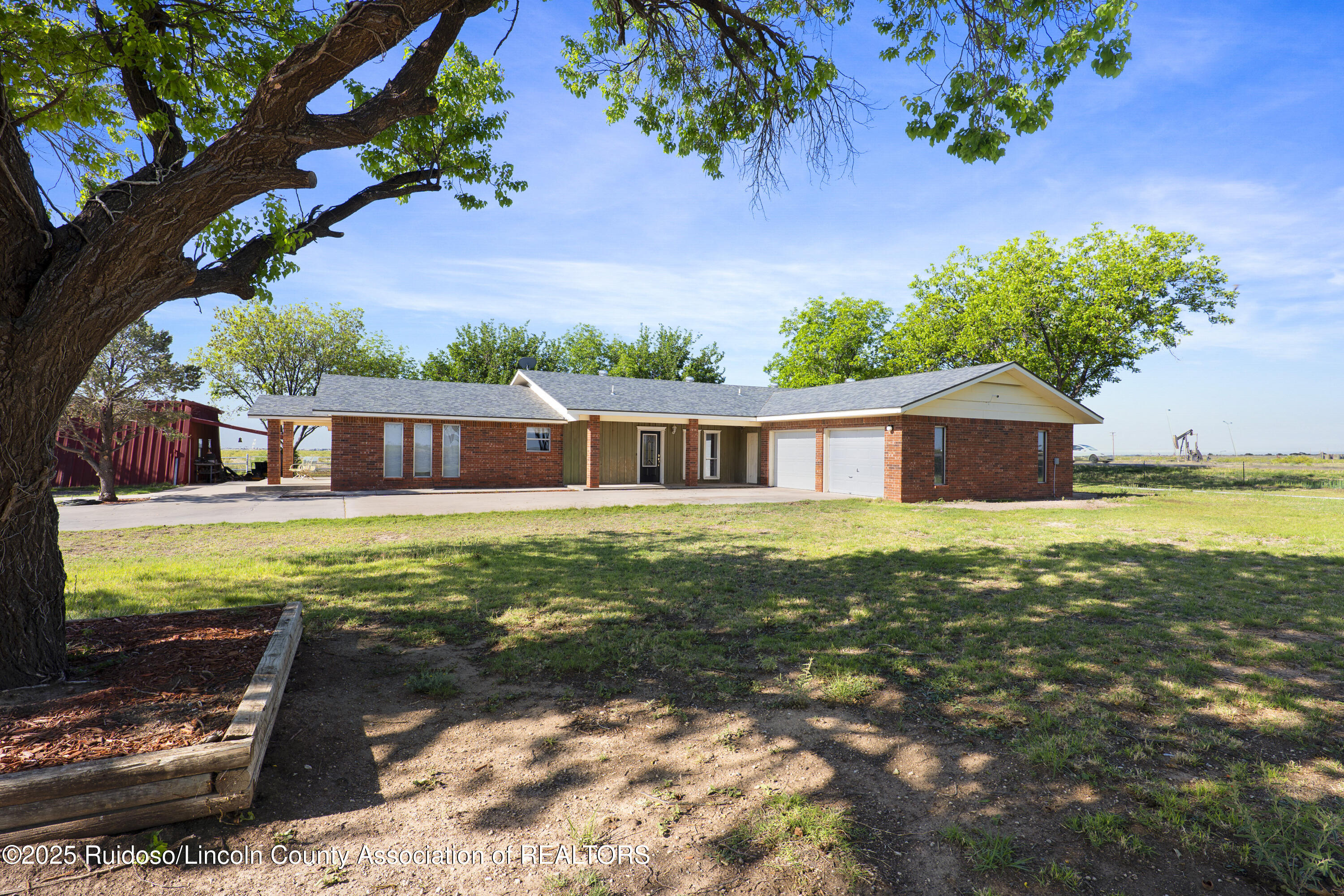 1 E Kincaid Road, Artesia, New Mexico image 15