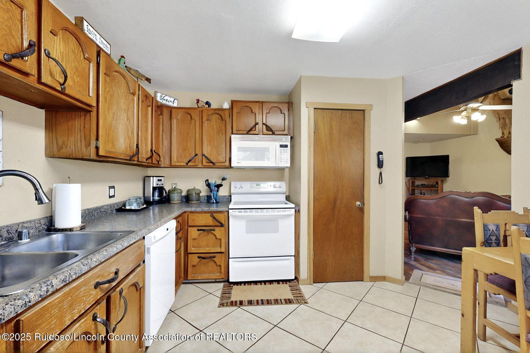 110 Jack Little Drive #A-12, Ruidoso, New Mexico image 30