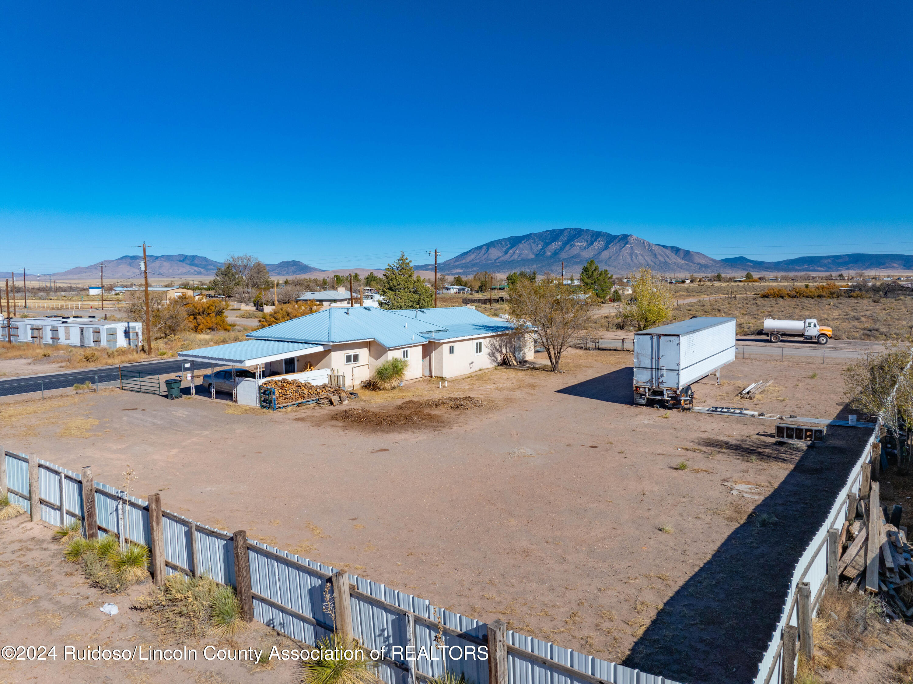 901 18th Street Street, Carrizozo, New Mexico image 46