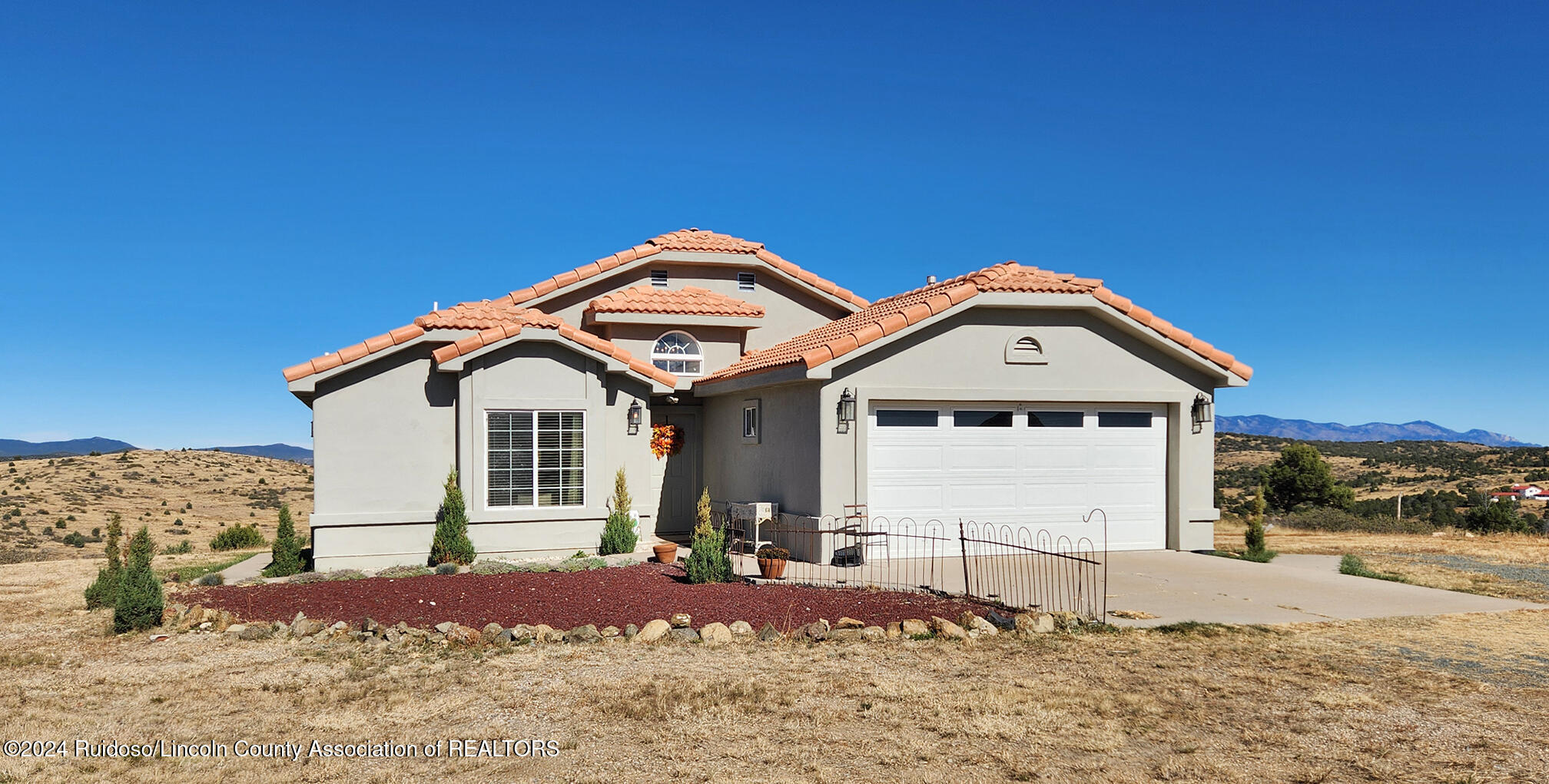 124 Mountain Haven Trail, Capitan, New Mexico image 1