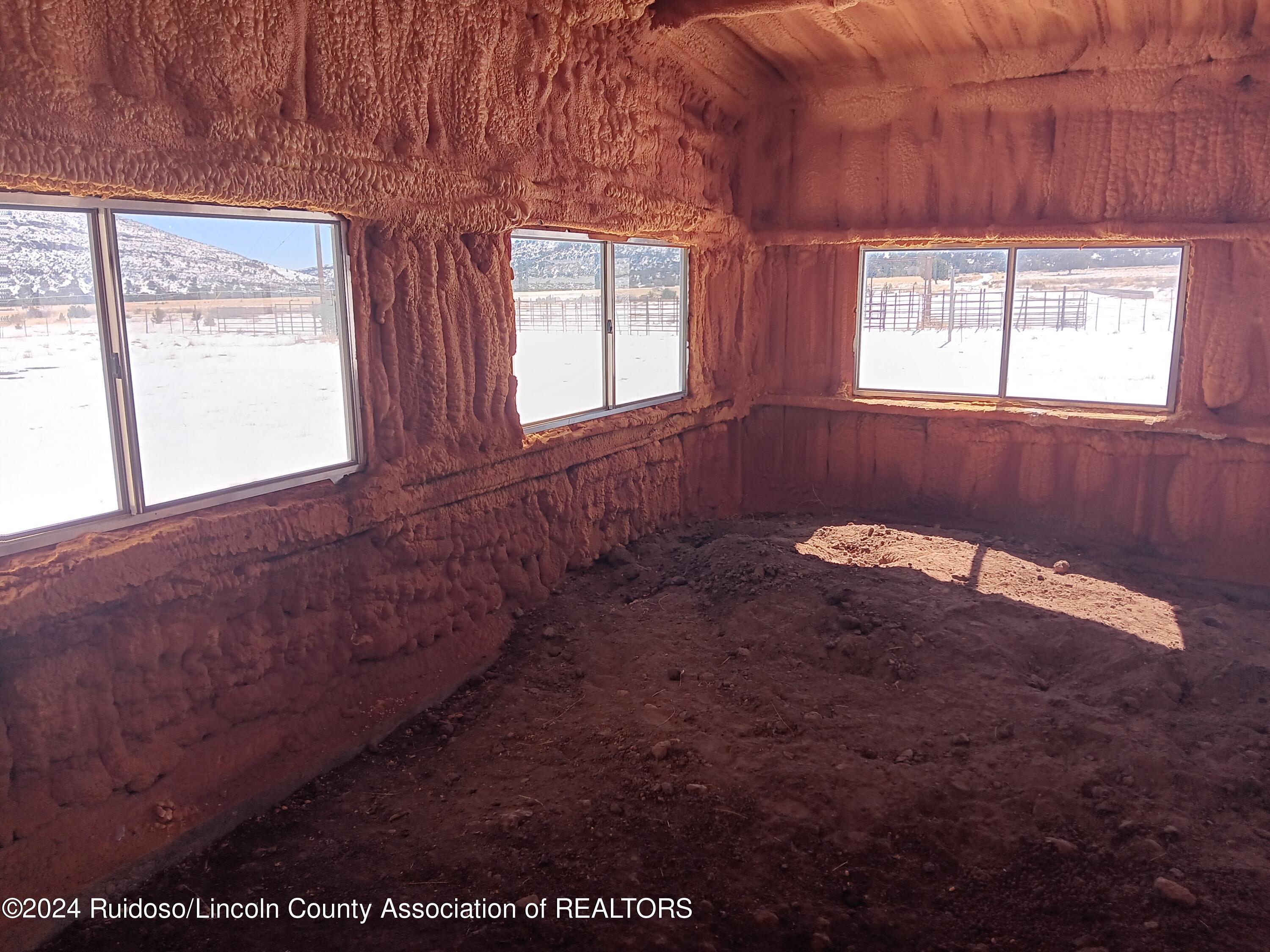 Tinnie, New Mexico 88351, United States, 5 Bedrooms Bedrooms, ,4 BathroomsBathrooms,Residential,Pending,64111