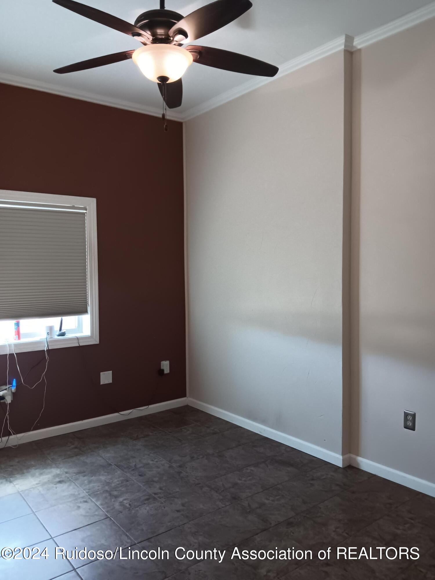 Tinnie, New Mexico 88351, United States, 5 Bedrooms Bedrooms, ,4 BathroomsBathrooms,Residential,Pending,64111