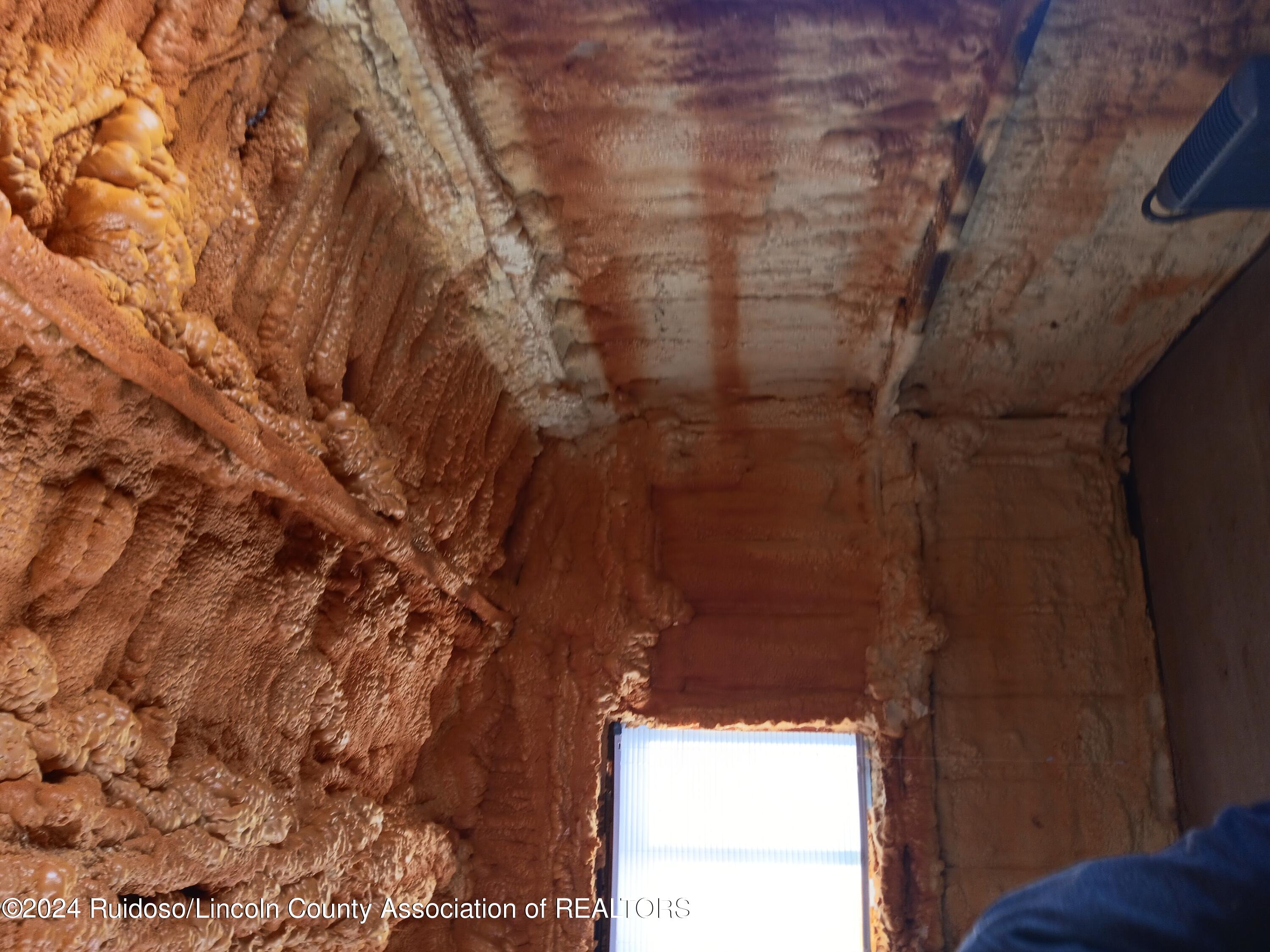 Tinnie, New Mexico 88351, United States, 5 Bedrooms Bedrooms, ,4 BathroomsBathrooms,Residential,Pending,64111