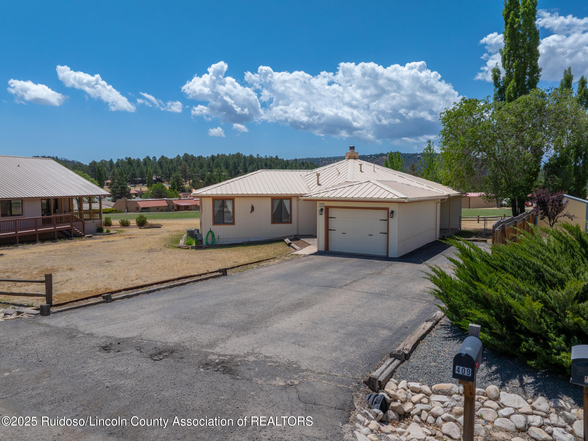 409 Barcus Road, Ruidoso, New Mexico image 1