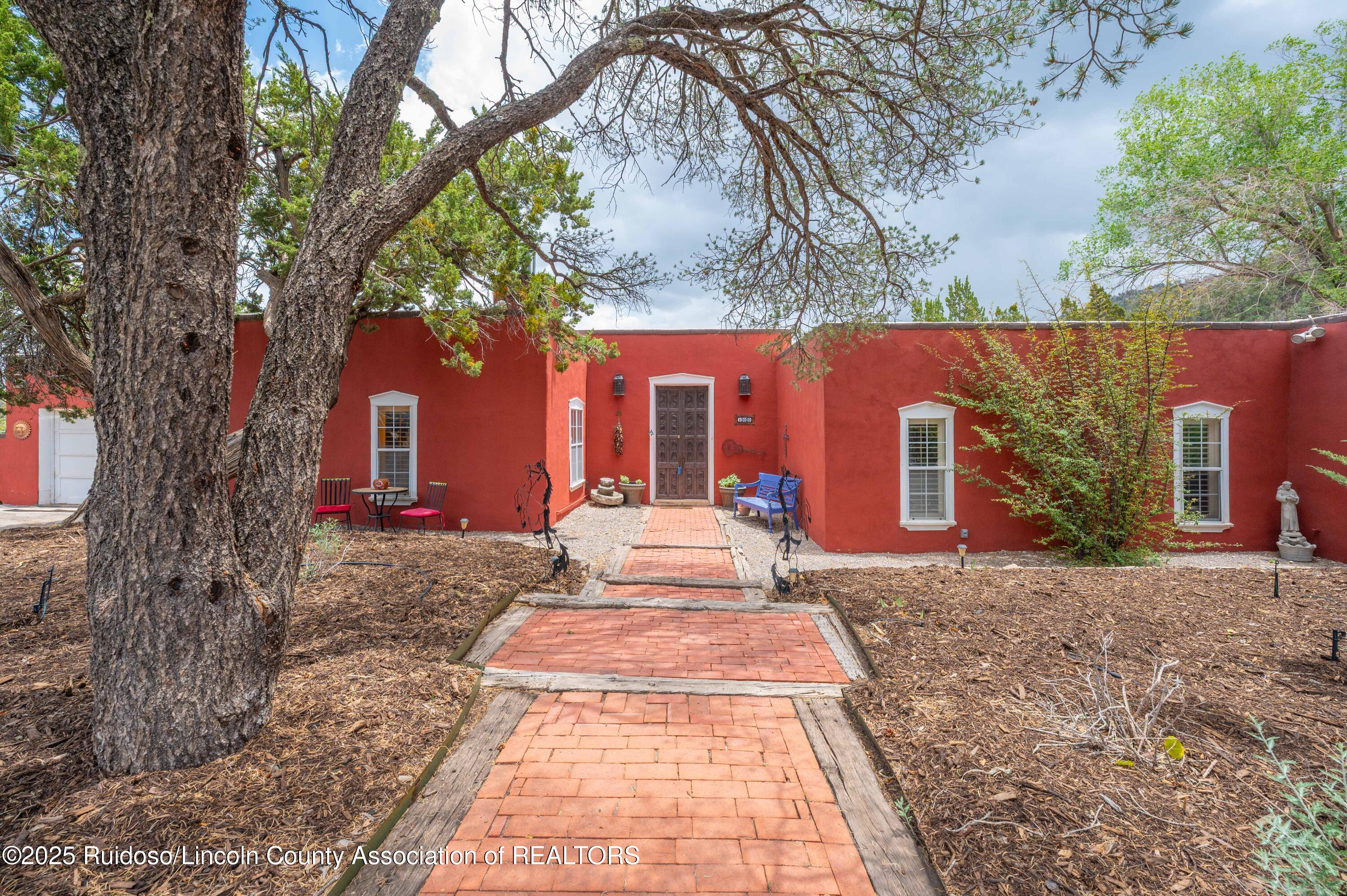 100 Adobe Place, Ruidoso Downs, New Mexico image 1