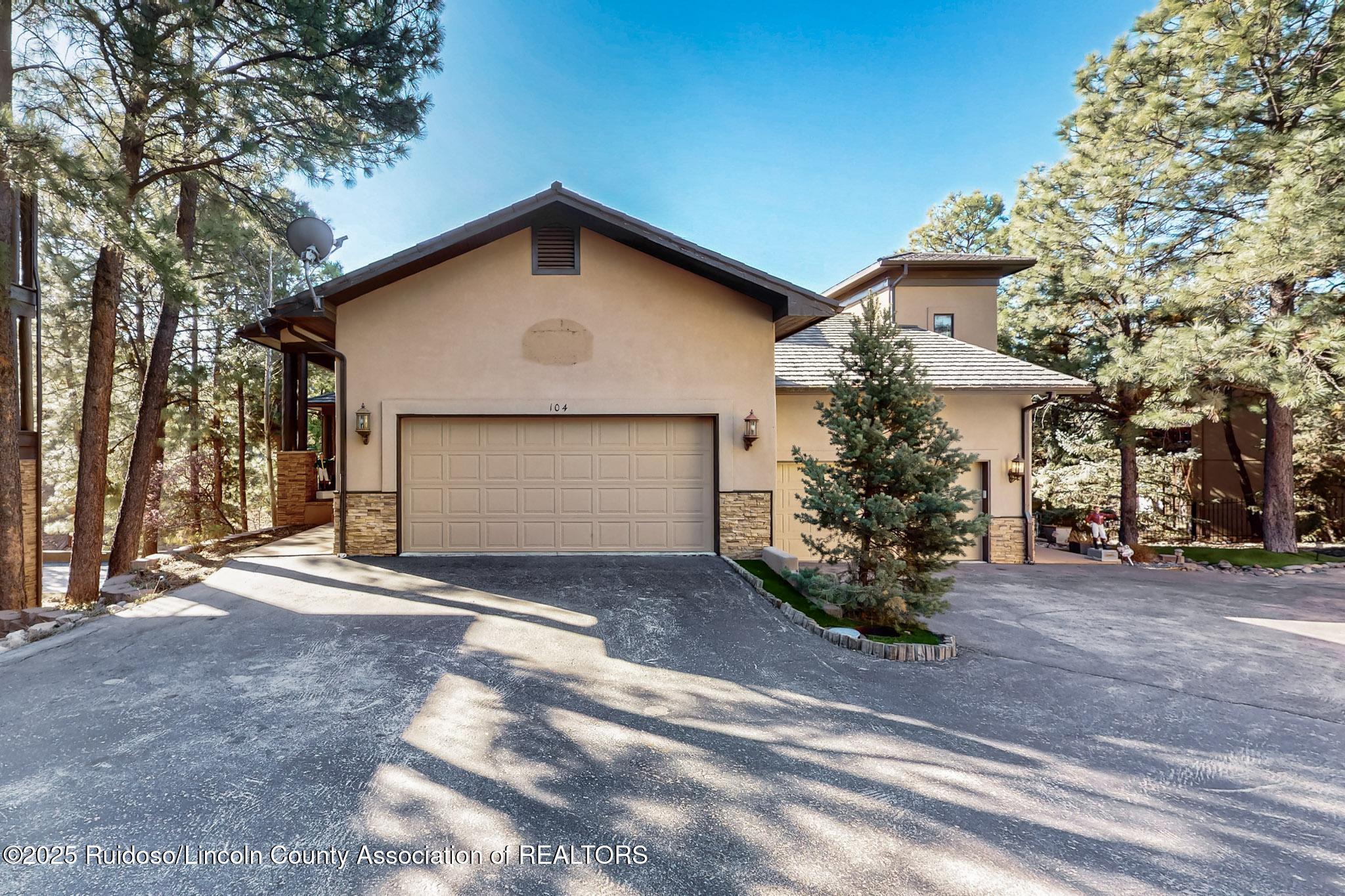 105 Racquet Place #UNIT 104, Ruidoso, New Mexico image 47