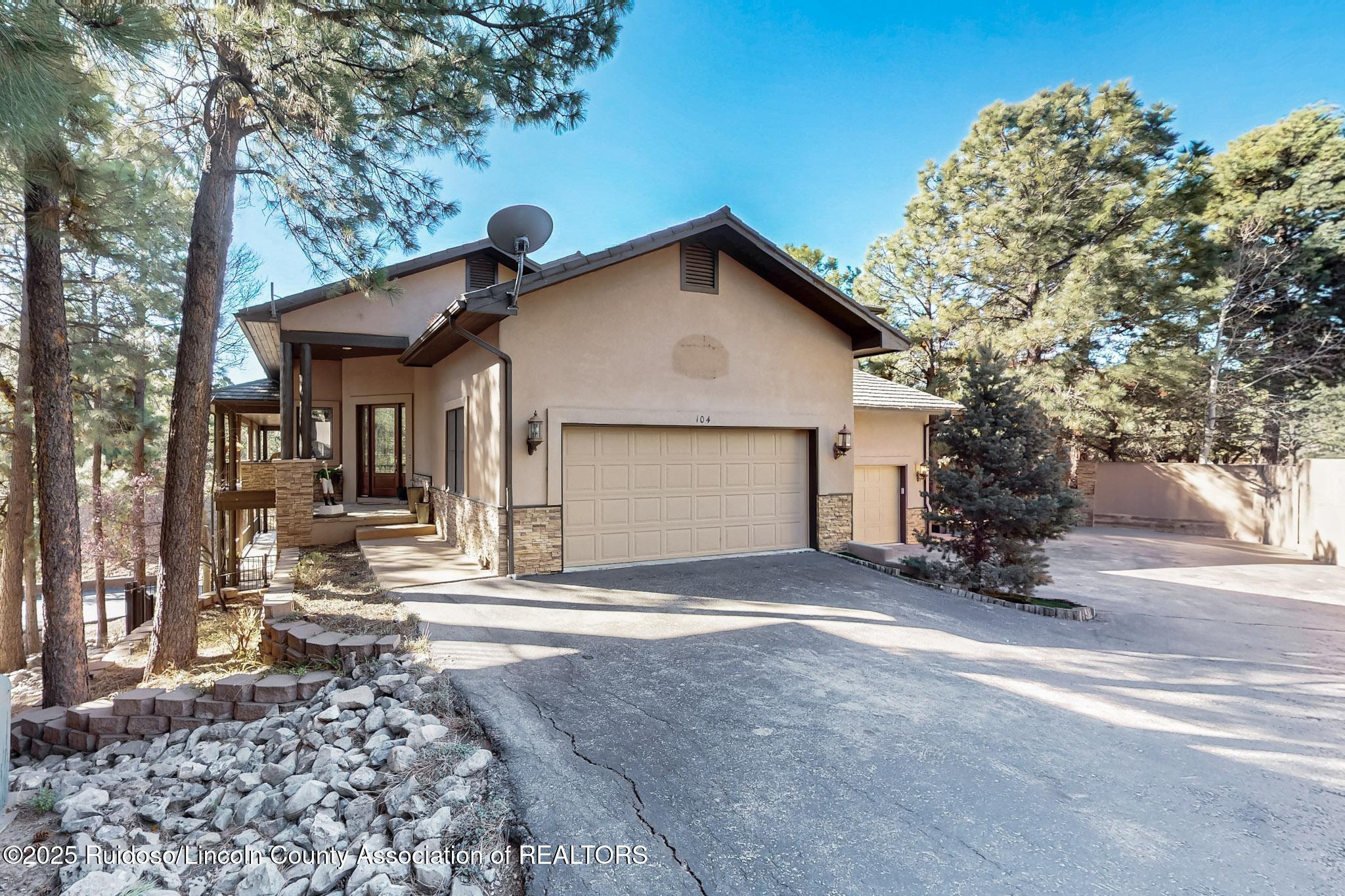 105 Racquet Place #UNIT 104, Ruidoso, New Mexico image 11