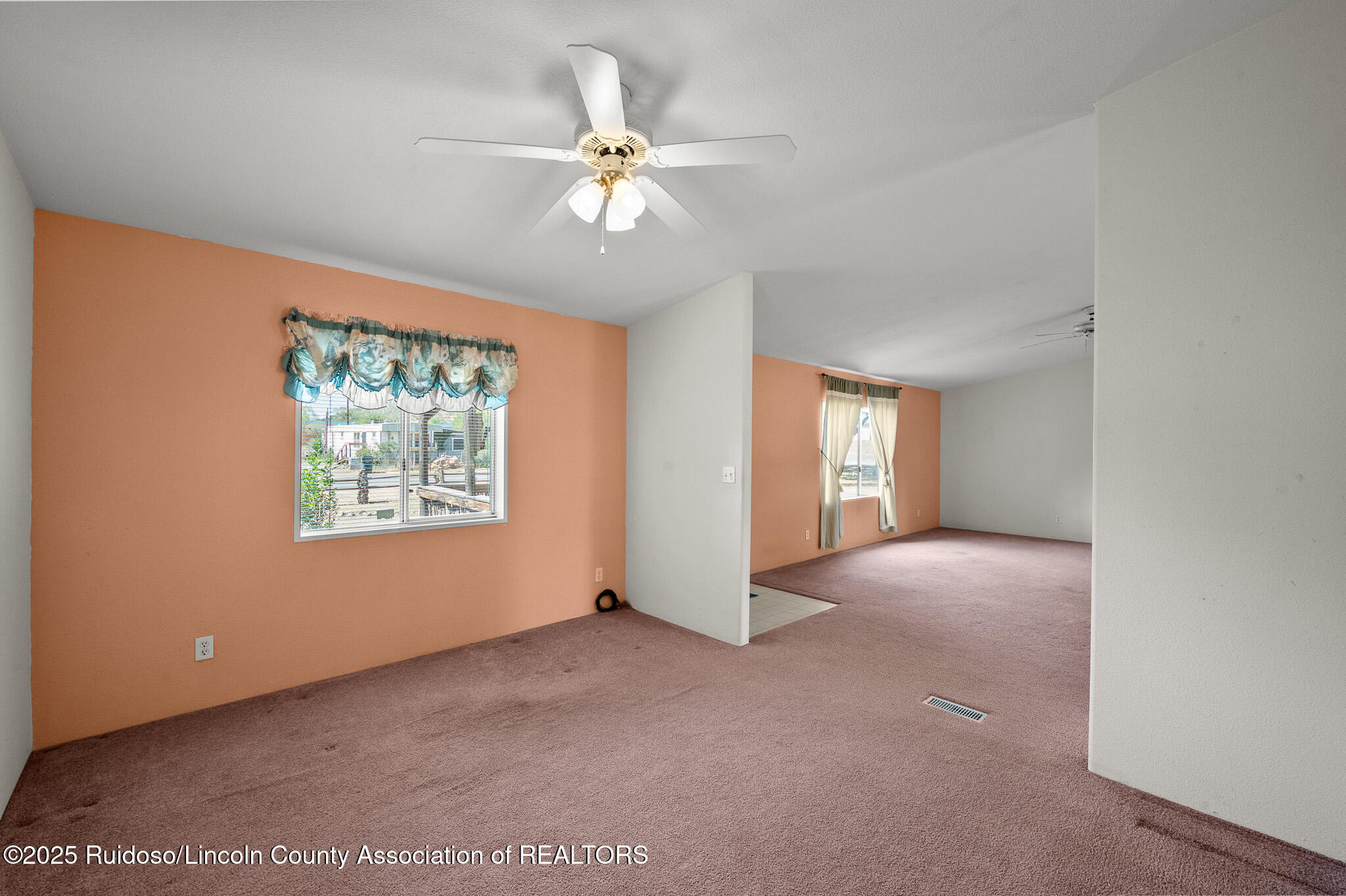 440 W Fourth Street, Capitan, New Mexico image 9