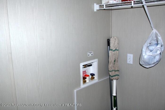 Ruidoso, New Mexico 88345, United States, 3 Bedrooms Bedrooms, ,2 BathroomsBathrooms,Residential,Pending,72127