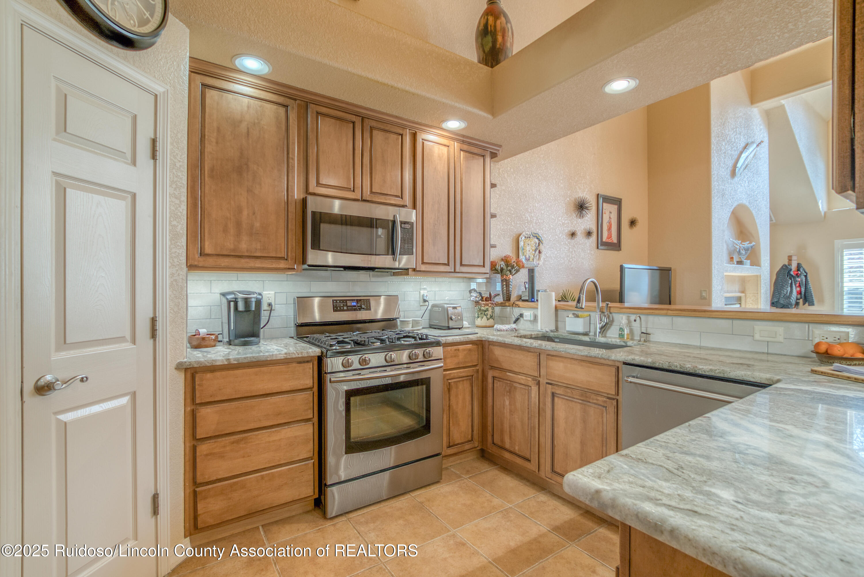 101 Racquet Place Place #7E, Ruidoso, New Mexico image 9