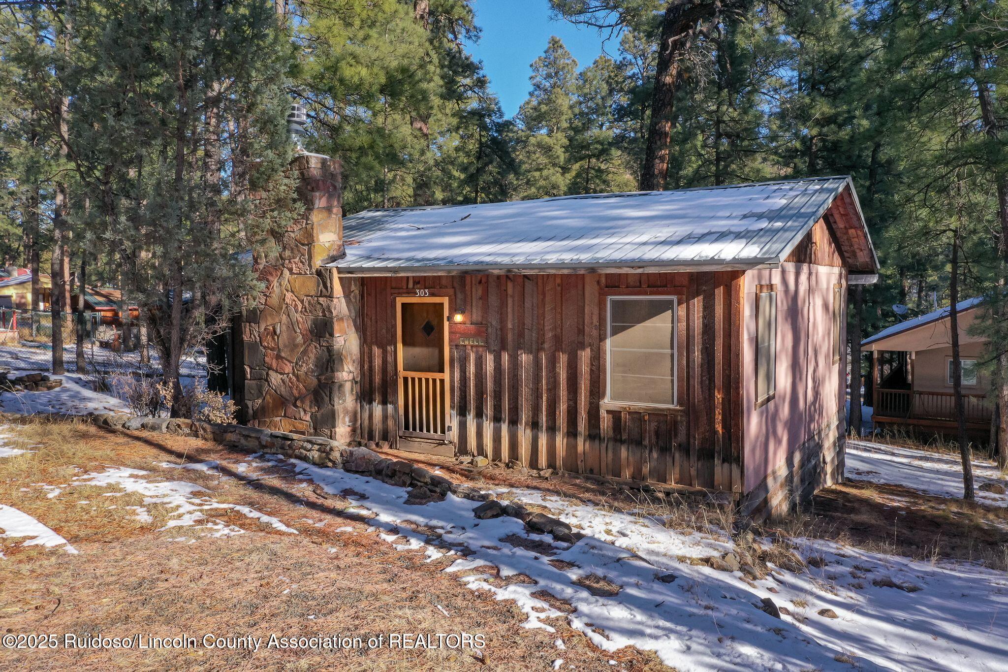 303 Pearl Avenue, Ruidoso, New Mexico image 3