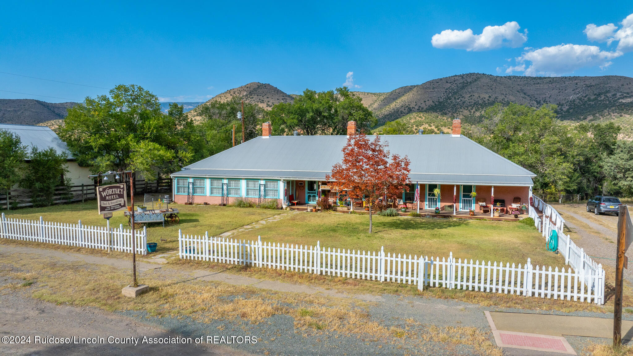 585 Calle La Placita, Lincoln, New Mexico image 1