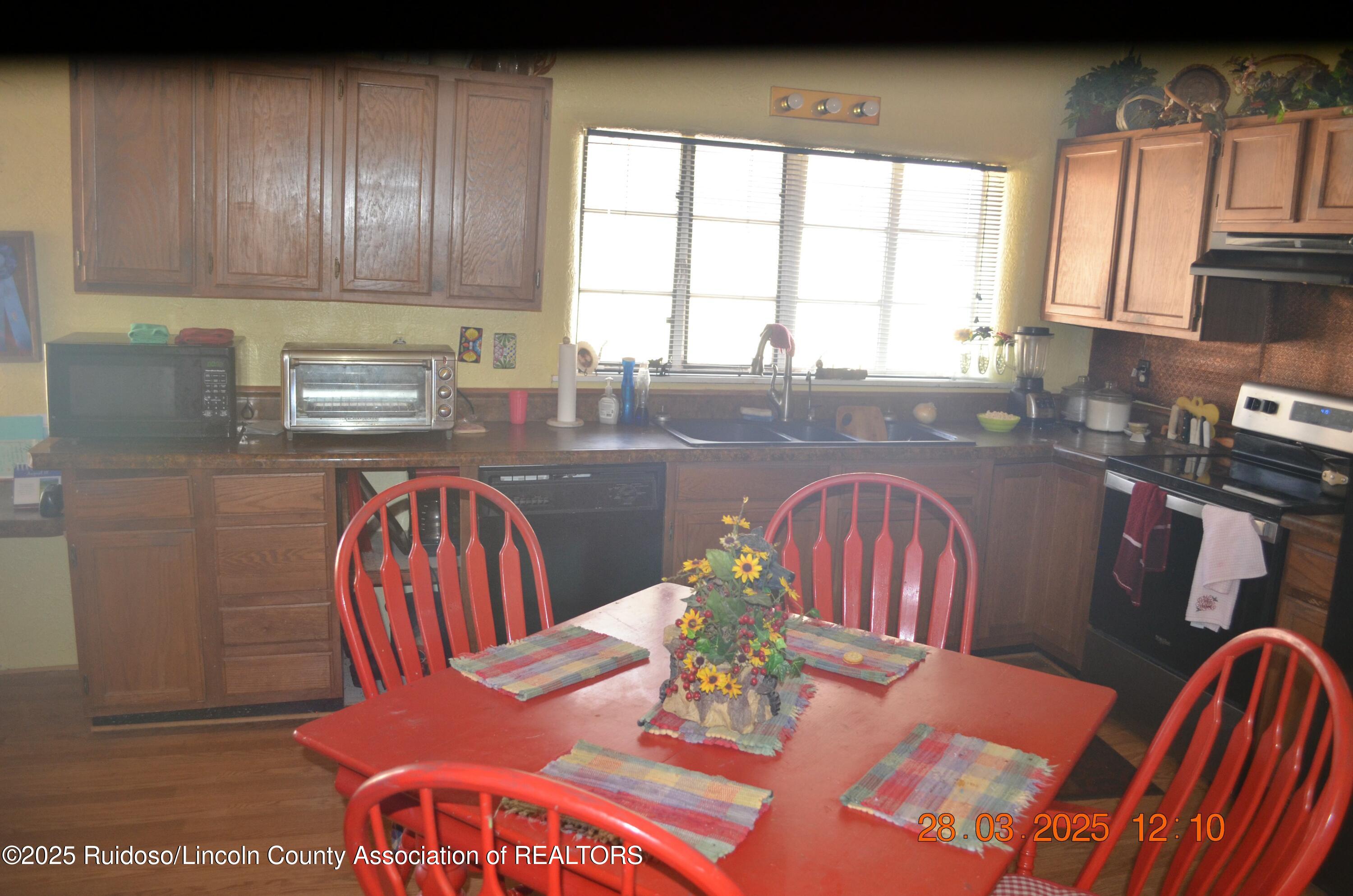 302 Parker Road, Ruidoso Downs, New Mexico image 6