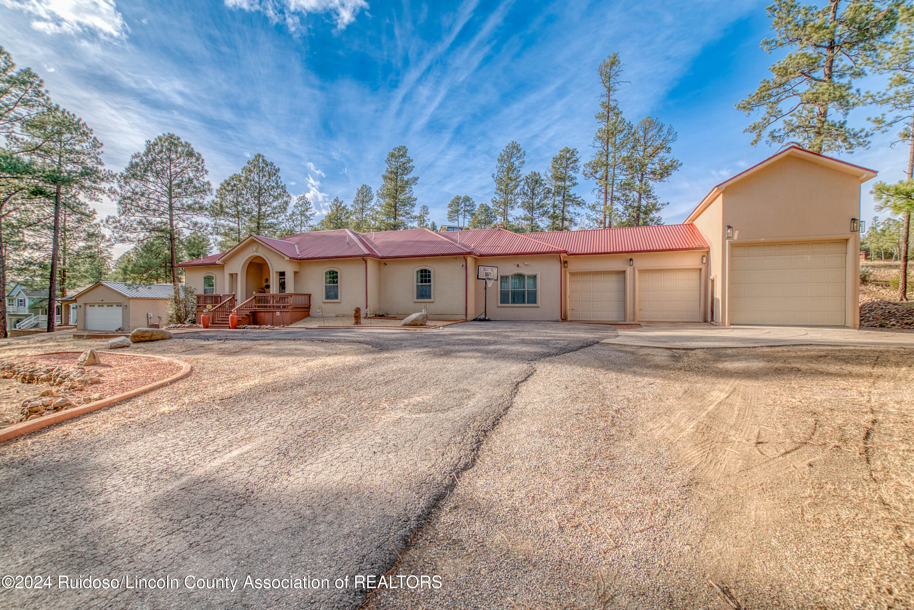 303 White Mountain Meadows Dr. Dr, Ruidoso, New Mexico image 2