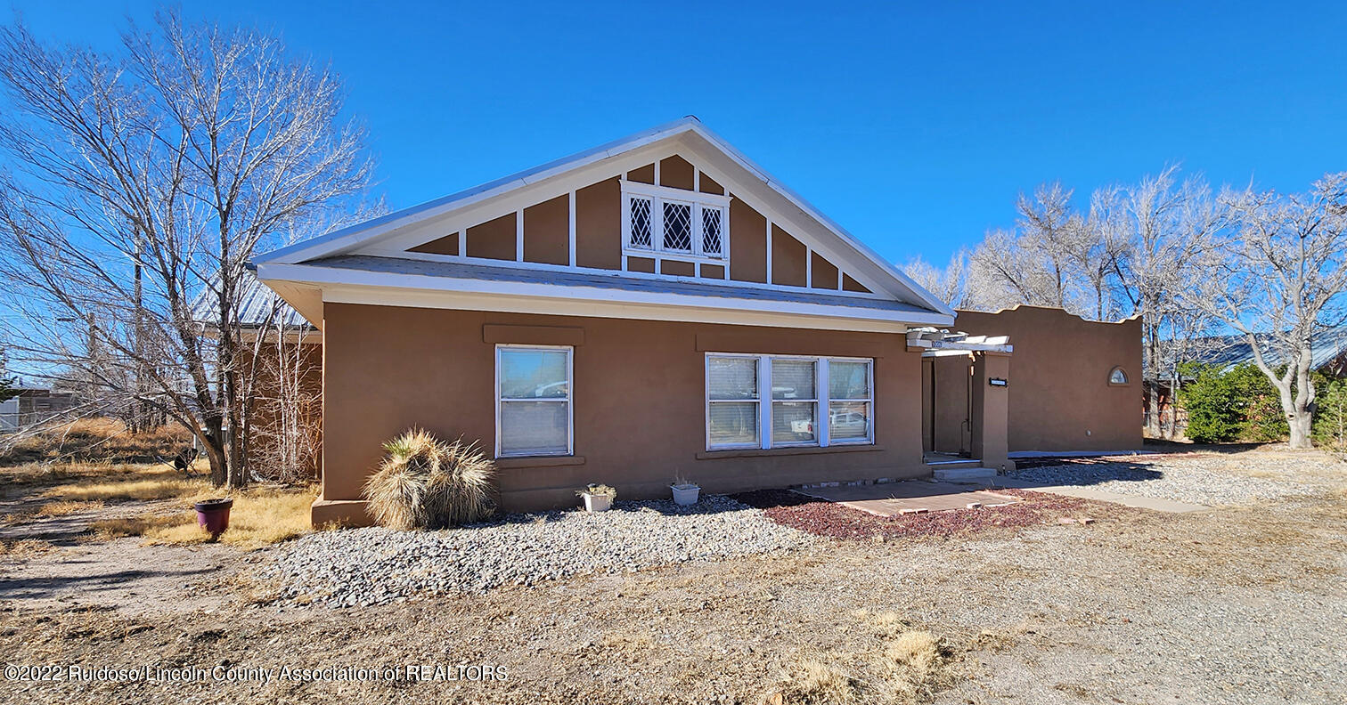 1006 D Avenue, Carrizozo, New Mexico image 1