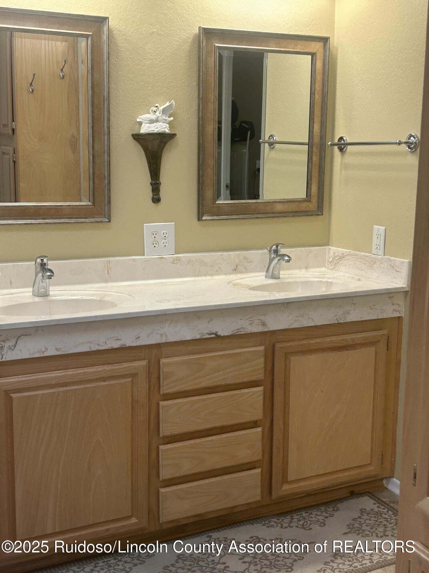 104 West Drive, Ruidoso Downs, New Mexico image 24