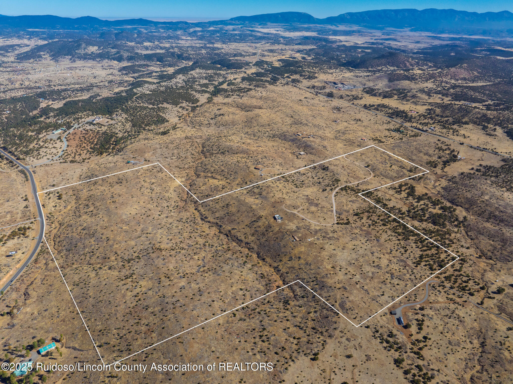 141 Mountain Haven Trail, Capitan, New Mexico image 5
