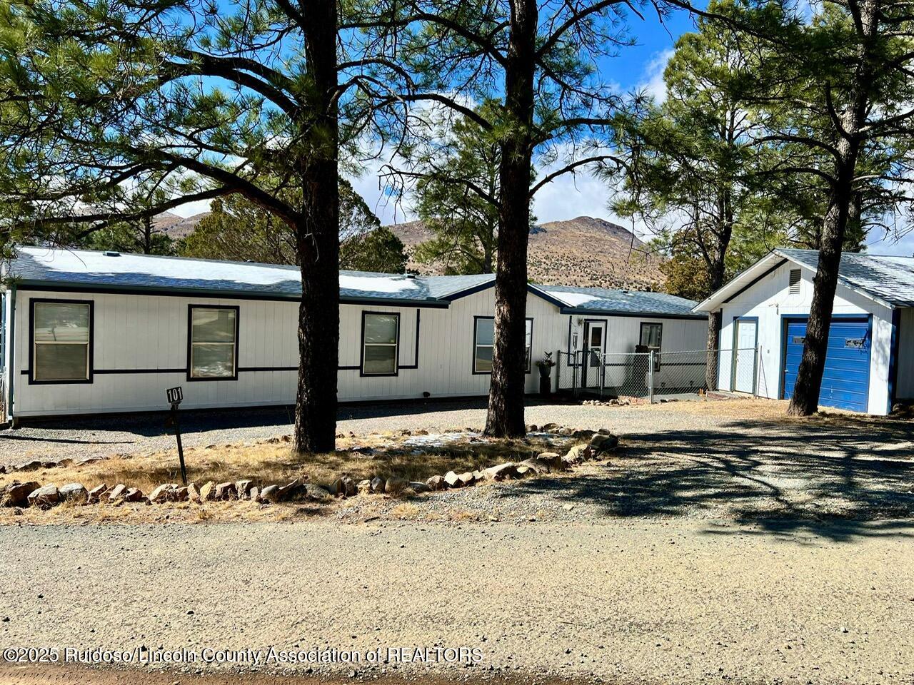 101 Screaming Eagle, Alto, New Mexico image 1