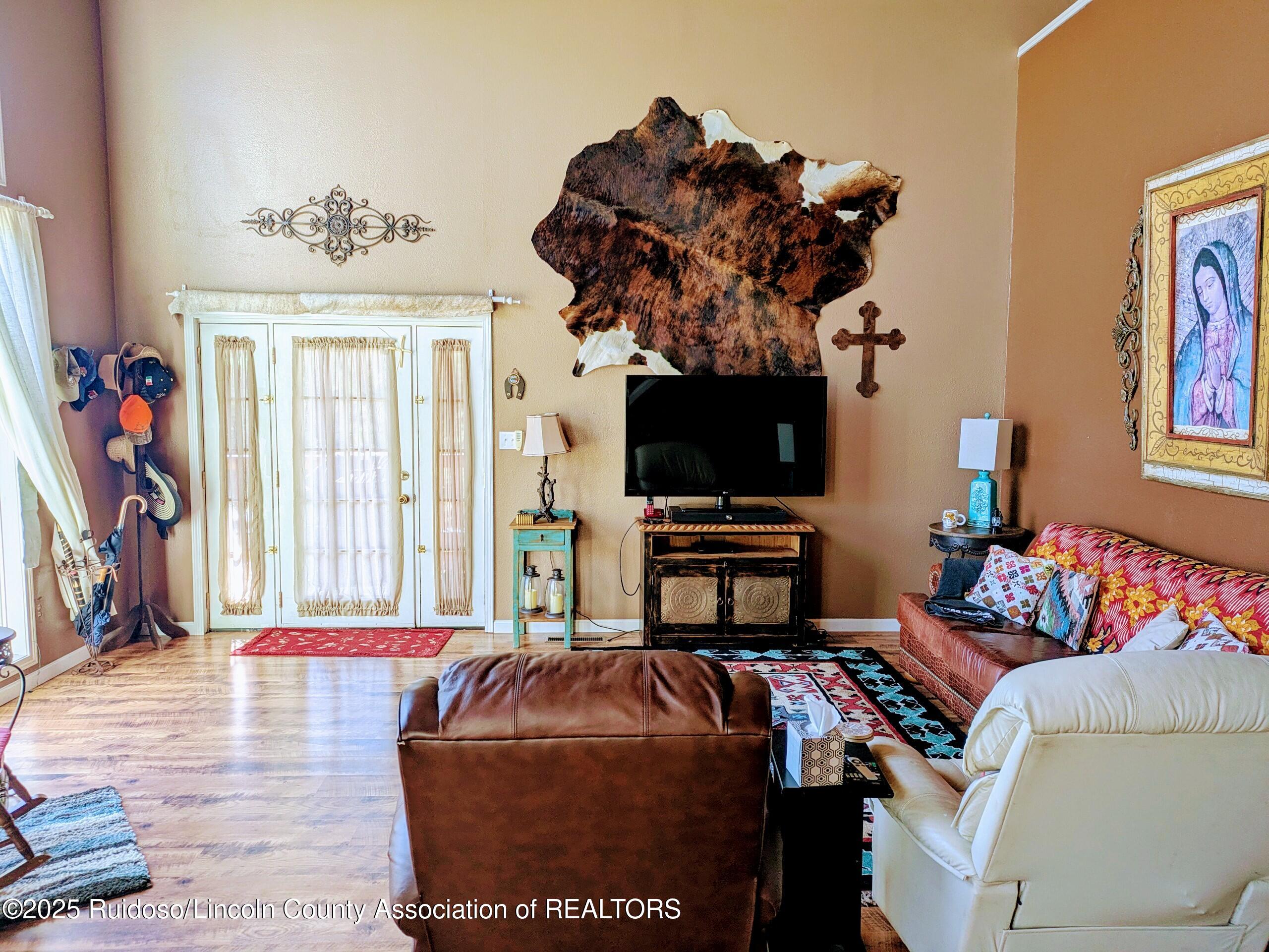 102 Angeles Drive, Ruidoso, New Mexico image 4