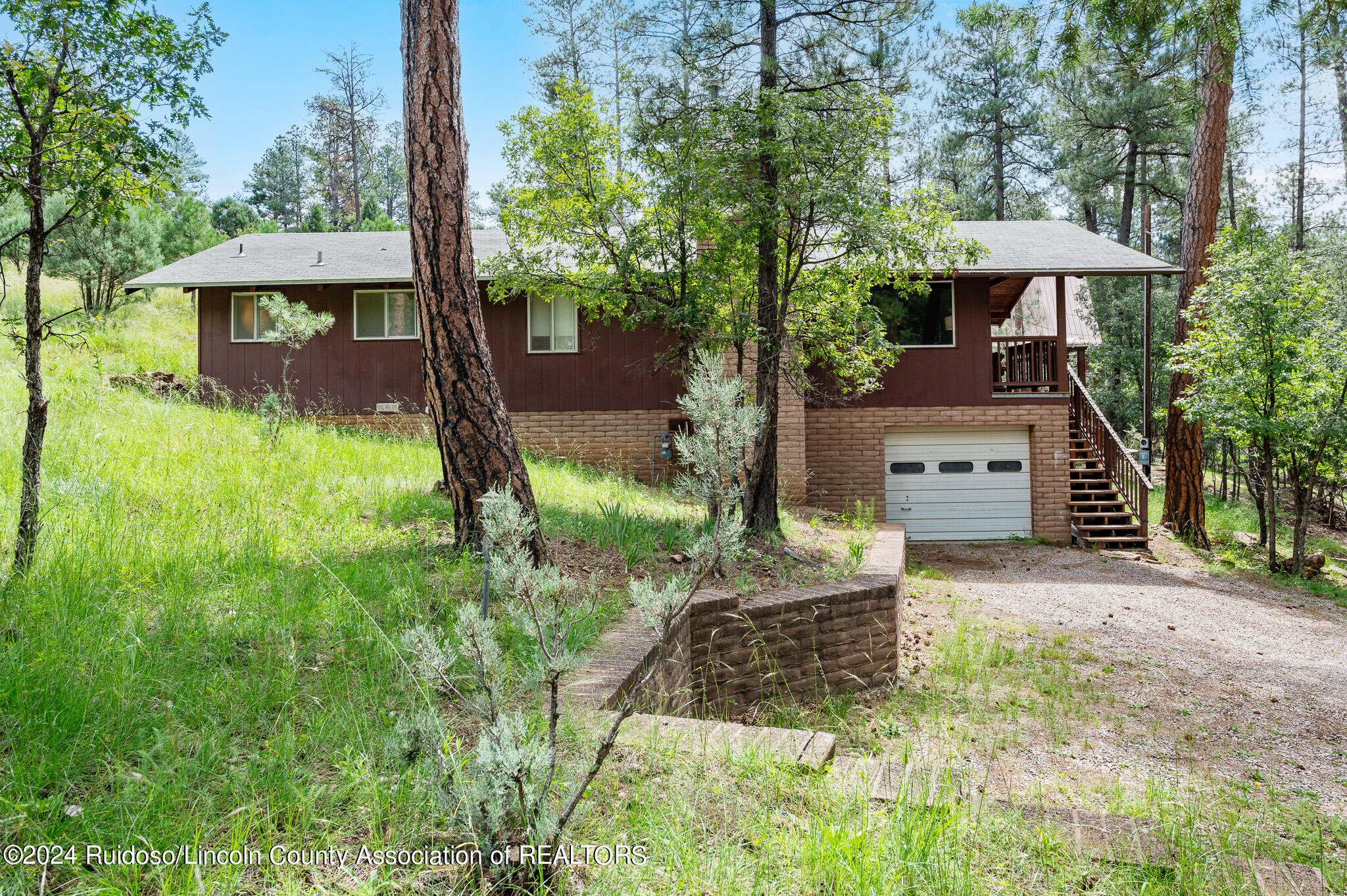 104 Perk Canyon Drive, Ruidoso, New Mexico image 2