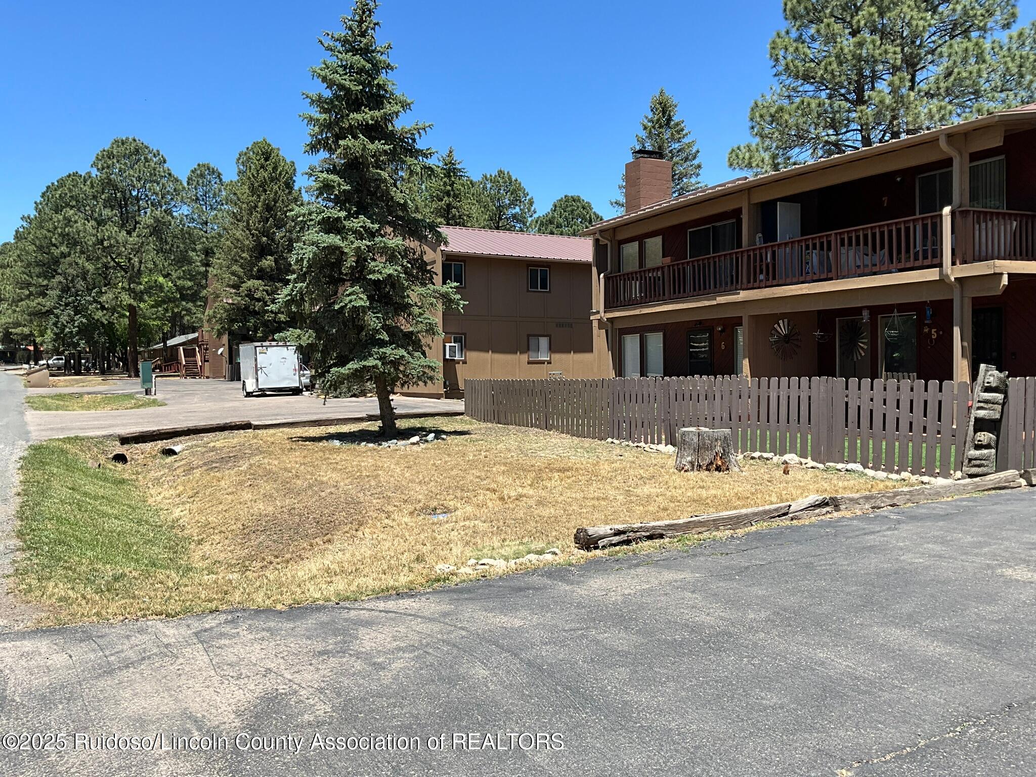 102 Raymond Buckner Drive #5, Ruidoso, New Mexico image 2