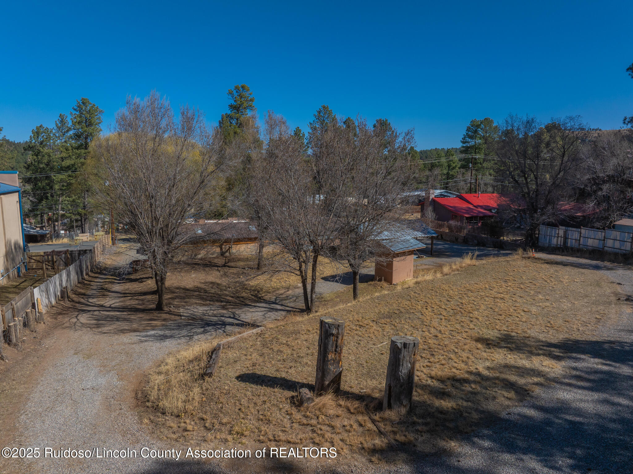 411 & 413 Wingfield Street, Ruidoso, New Mexico image 17
