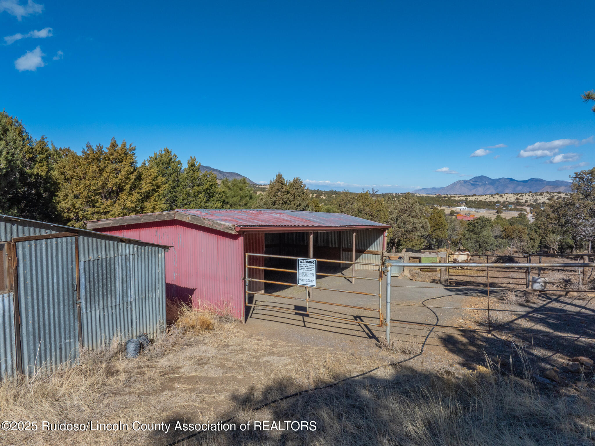 121 Buckboard Trl, Nogal, New Mexico image 9
