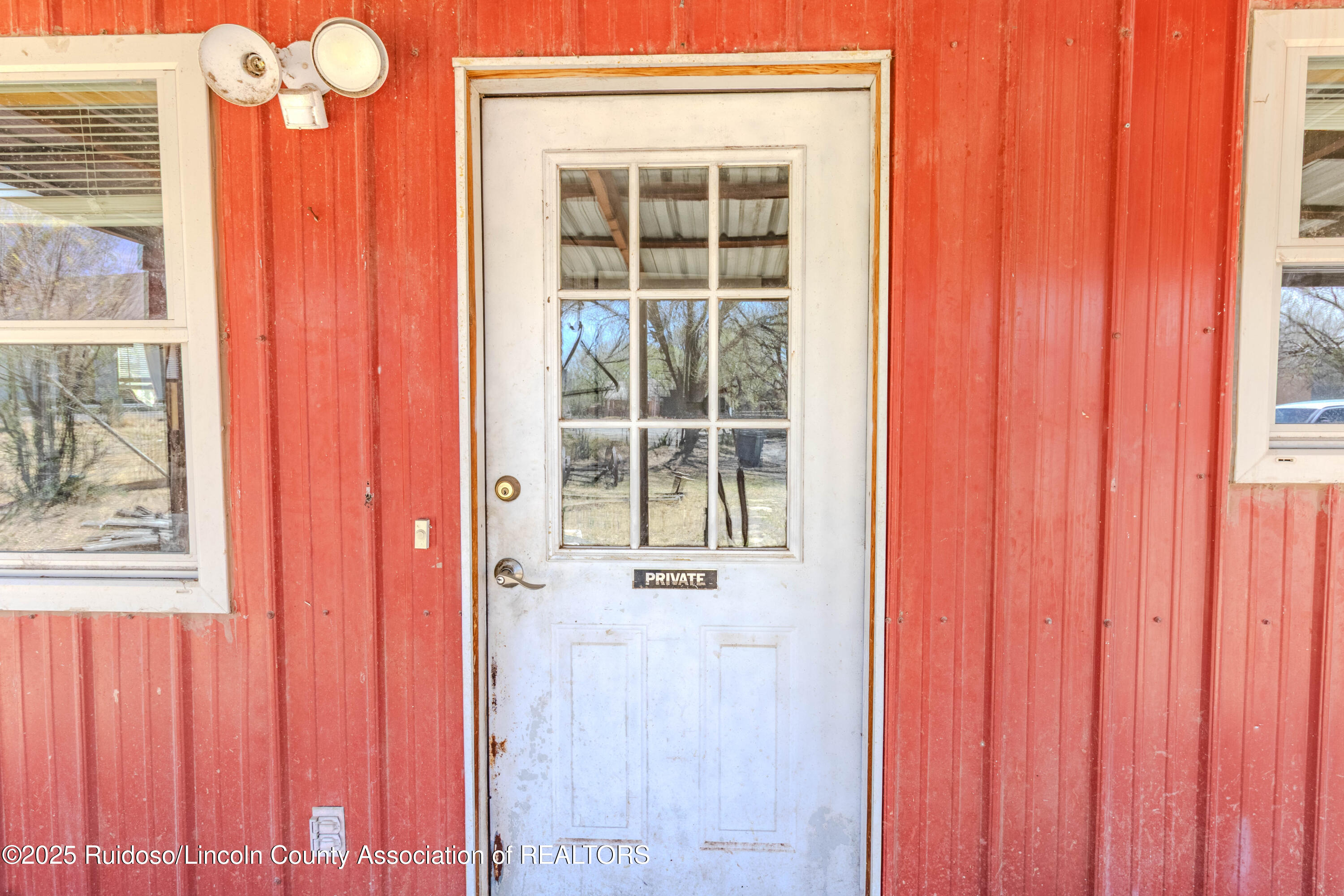 104 Pine Lodge Road, Capitan, New Mexico image 4