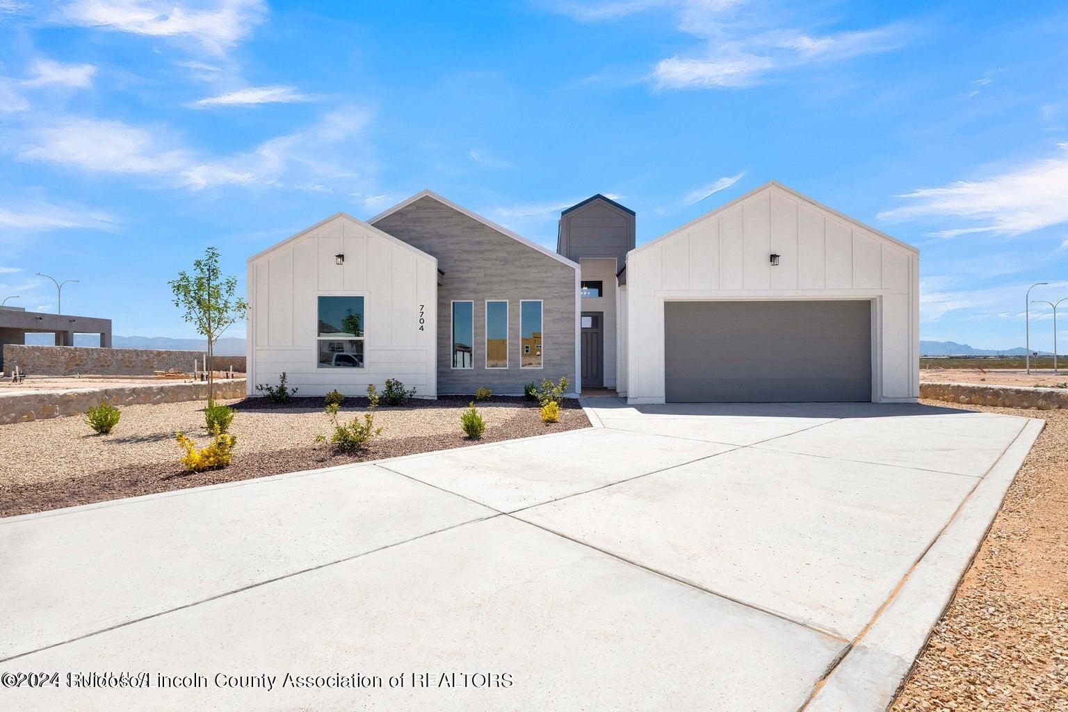 7704 Celestial Street, Las Cruces, New Mexico image 1