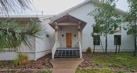 Homes For Sale - 805 Hull Road<br/> Ruidoso, NM 88345