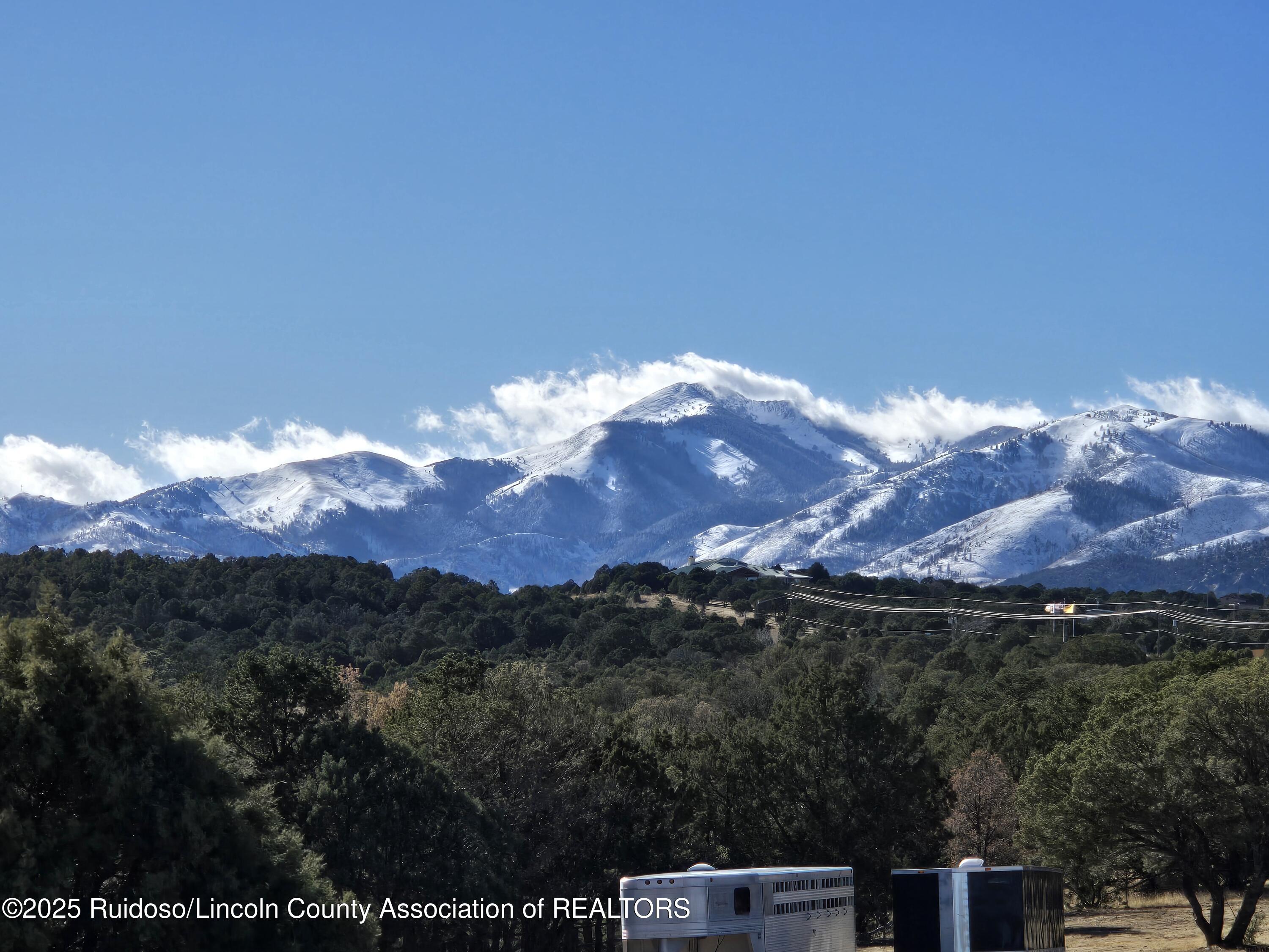 452 NM State Hwy 220 / Airport Rd