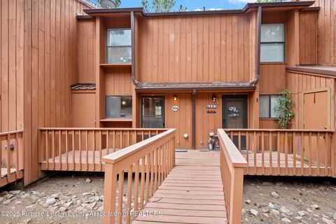 Condo For Sale - 604 White Mountain Drive #504<br/> Lincoln County, Ruidoso, NM 88345