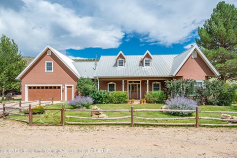 Homes For Sale - 10369 Los Chozas Trail<br/> Lincoln County, Hondo, NM 88336