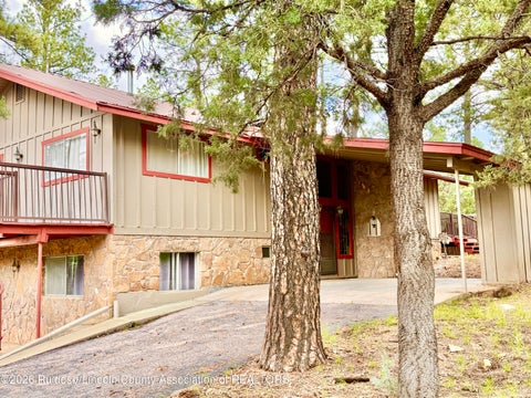 Homes For Sale - 404 High Loop Drive<br/> Ruidoso, NM 88345