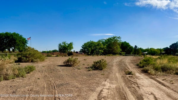 2 TULAROSA DR, ALAMOGORDO, NM 88310 - Image fbd134aa30bde93910622cc3e0dc2f7f/3926249332